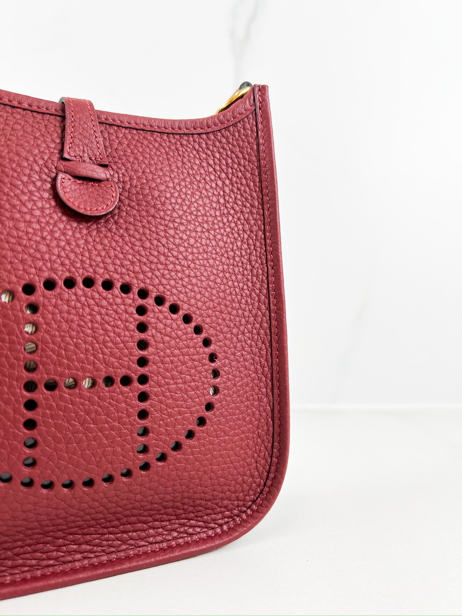 Hermes 16 Mini Evelyne in Rouge