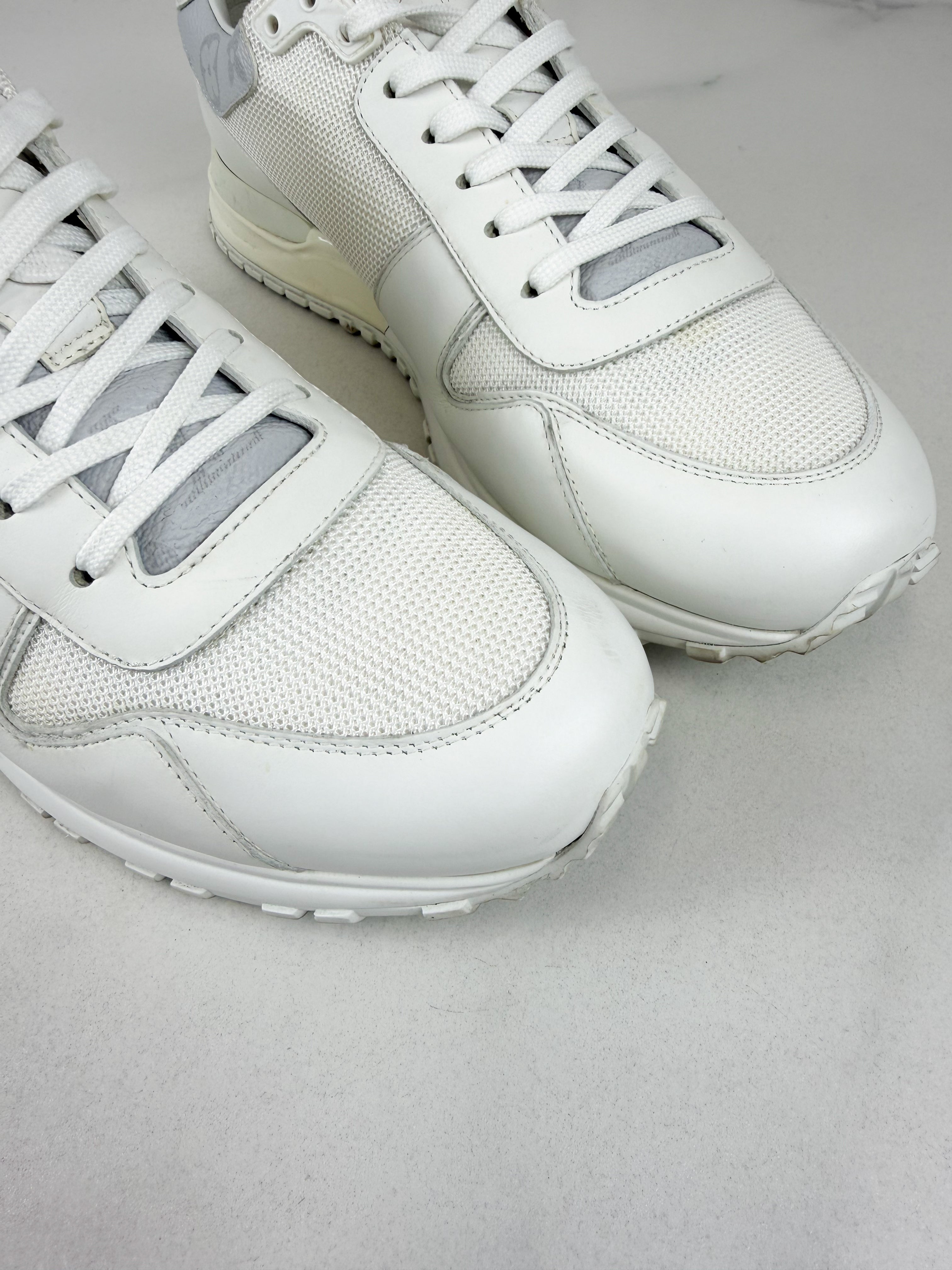 Louis Vuitton Runaway Sneaker Size 8.5 Men's