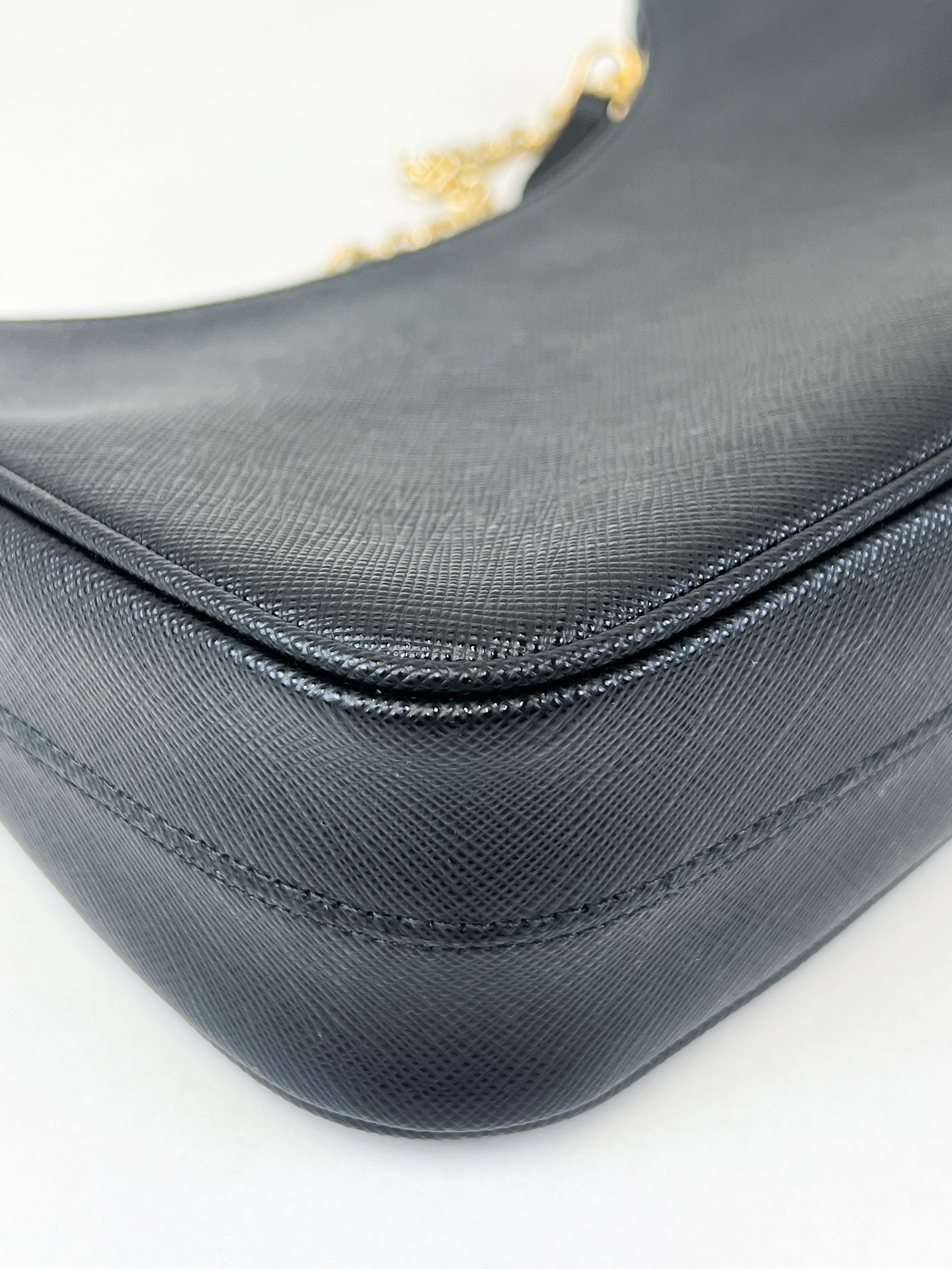 Prada Re-Edition 2005 Saffiano Leather Bag