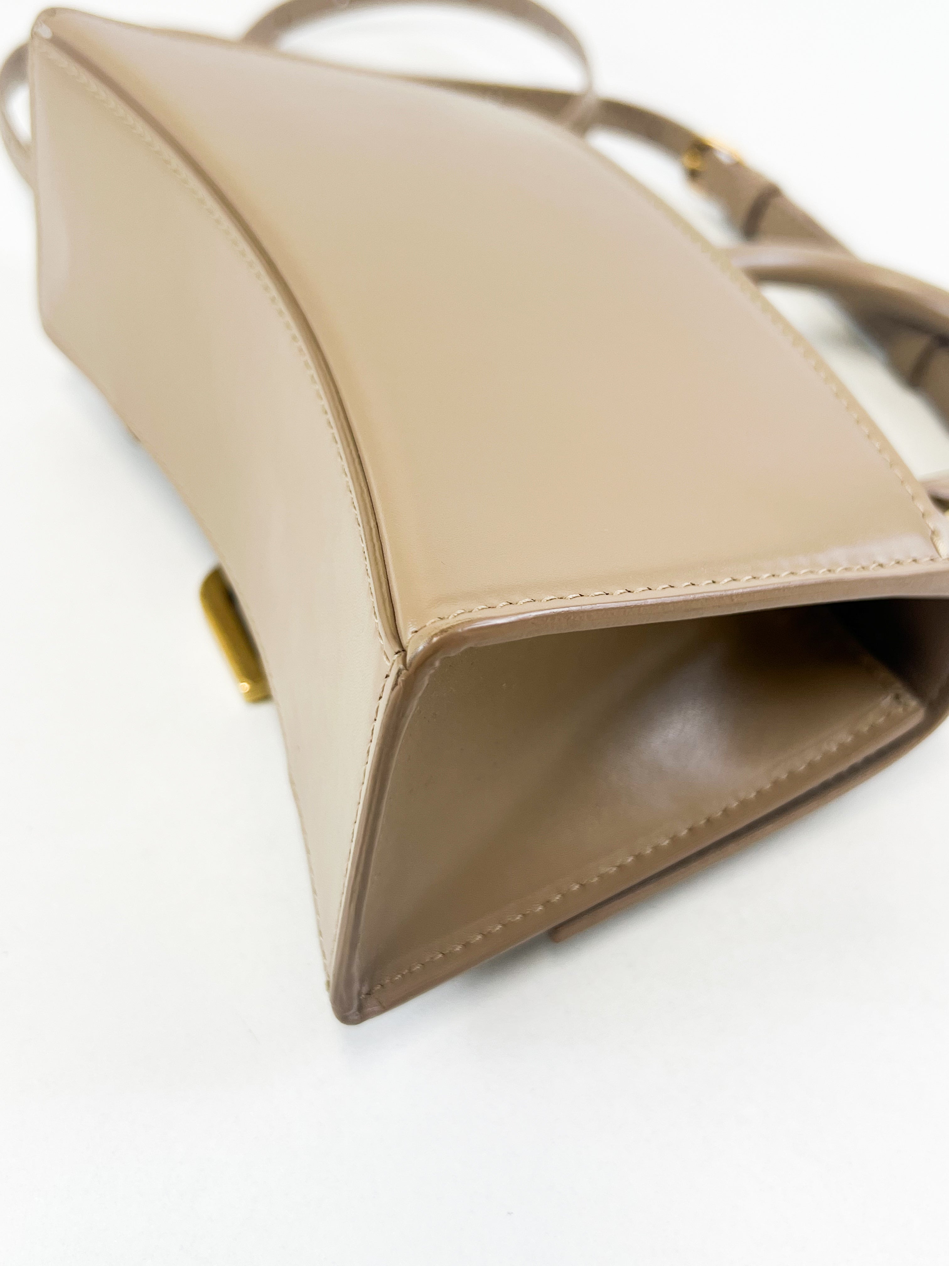 Balenciaga Small Hourglass Beige