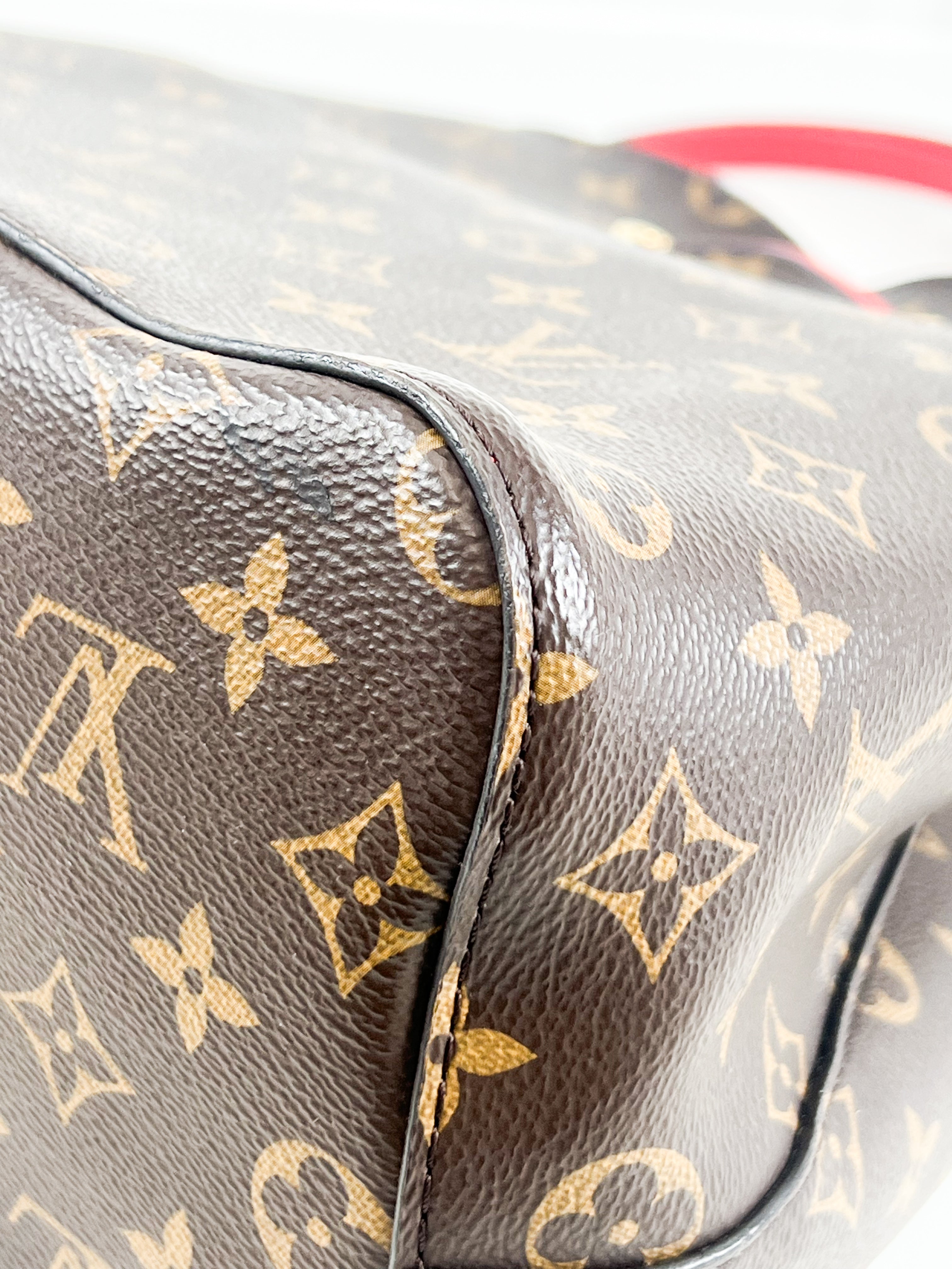 Louis Vuitton Neo Noe