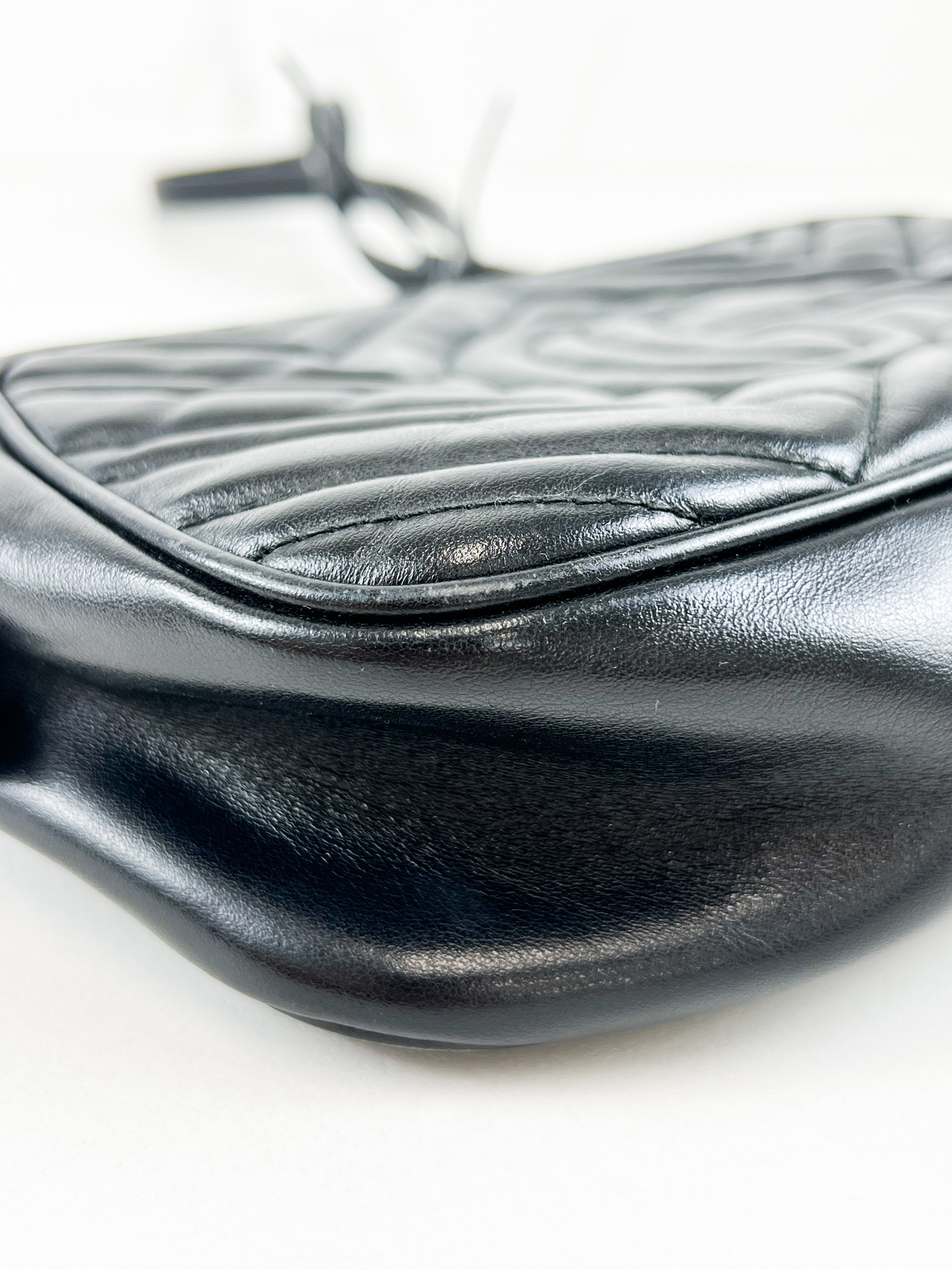 Gucci Black GG Small Marmont Shoulder Bag