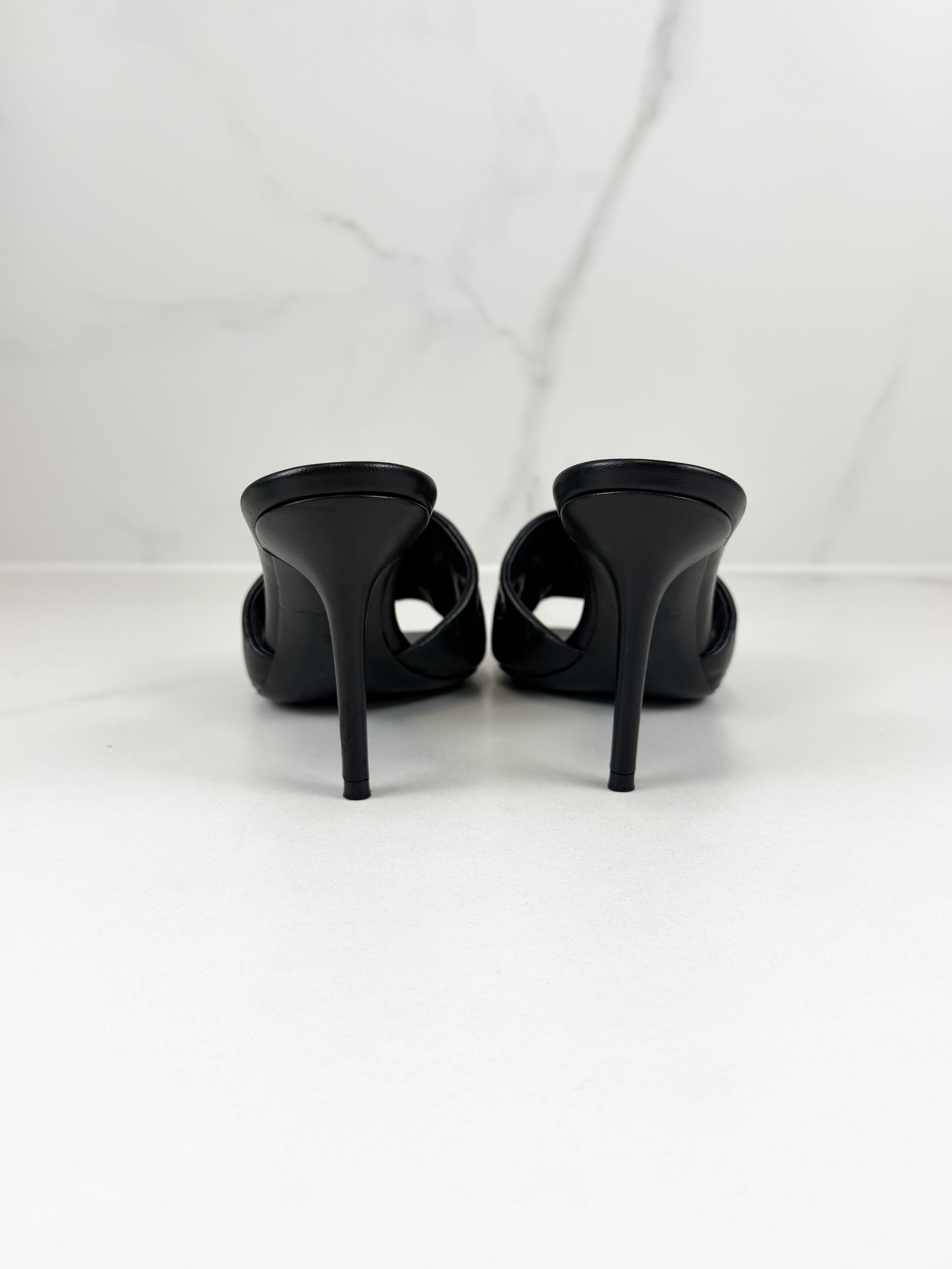 Louis Vuitton Black Neo Revival Mule Size 38