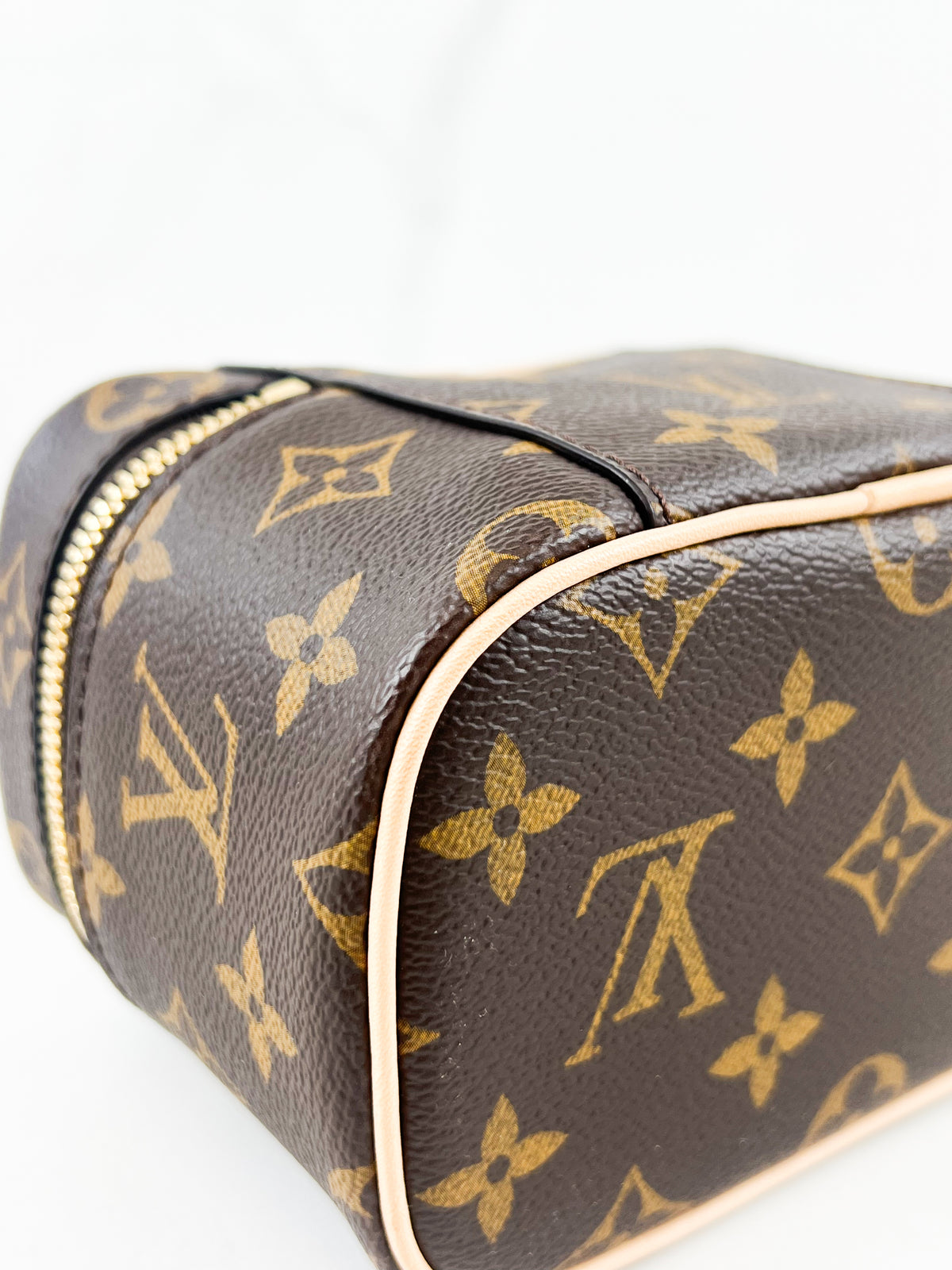 Louis Vuitton Nice Nano Vanity