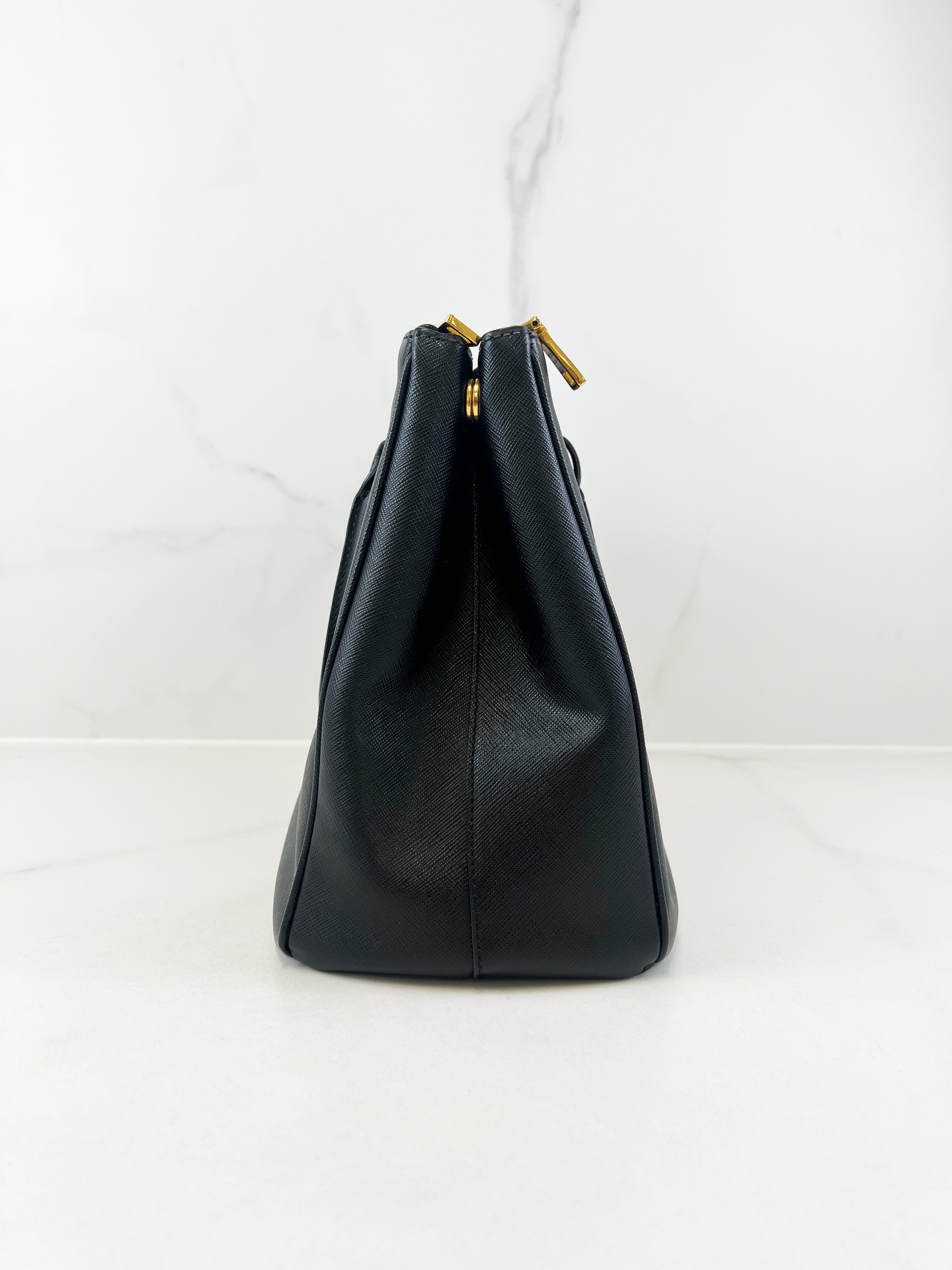 Prada Medium Galleria Saffiano Bag