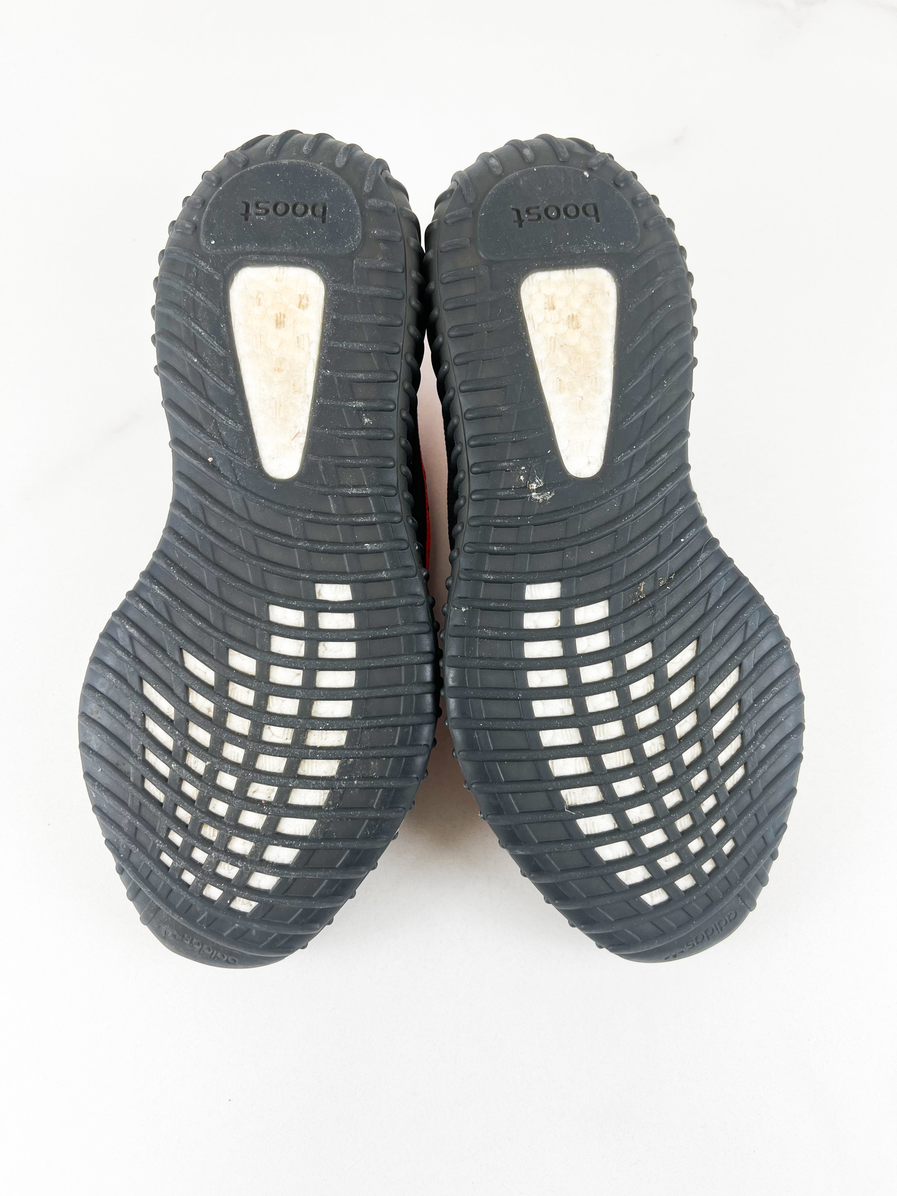 Yeezy Boost 350 V2 Carbon Beluga Size 10.5 US Men's