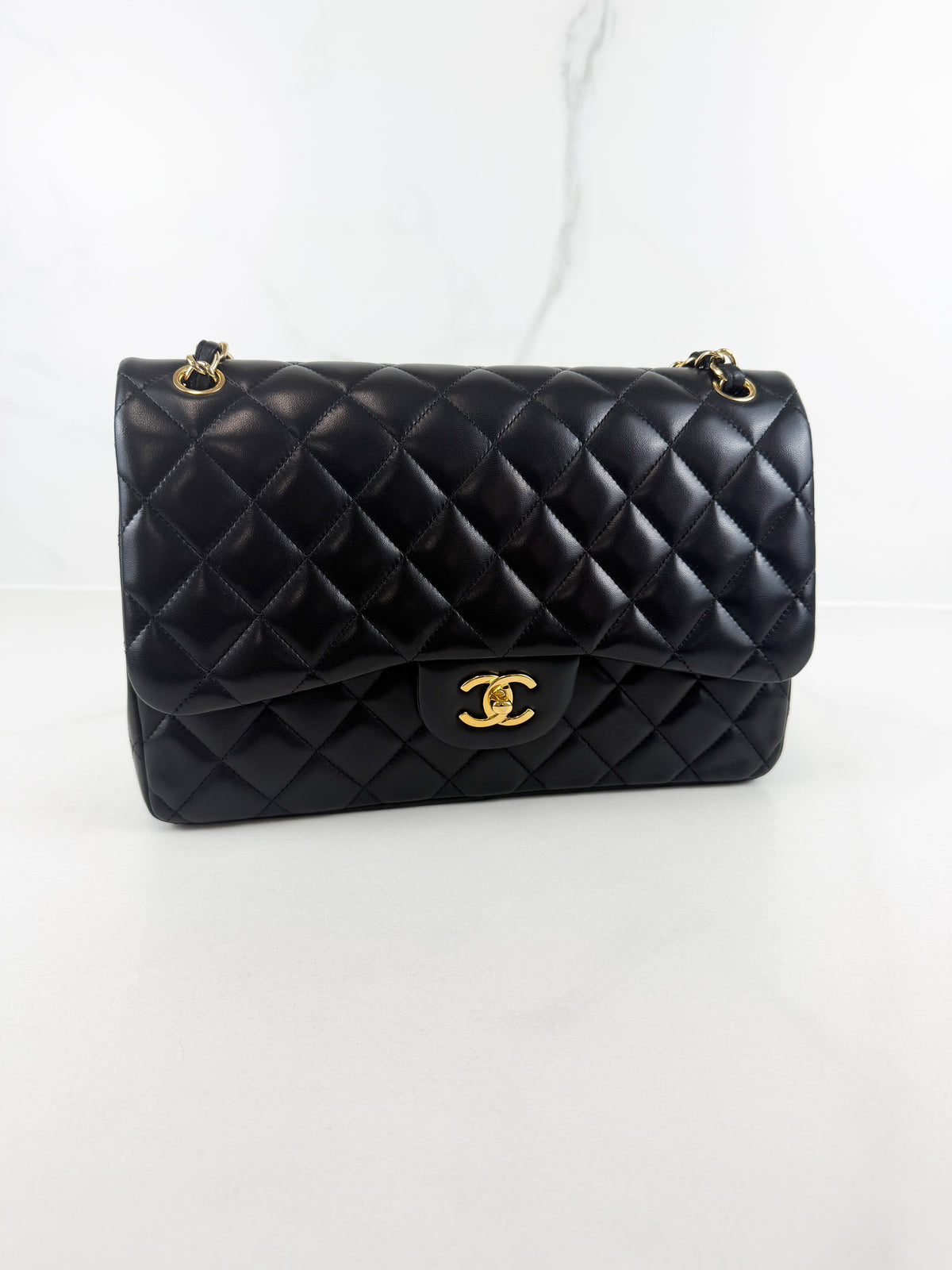 Chanel Jumbo Black Classic Double Flap Calfskin Shoulder Bag with GHW