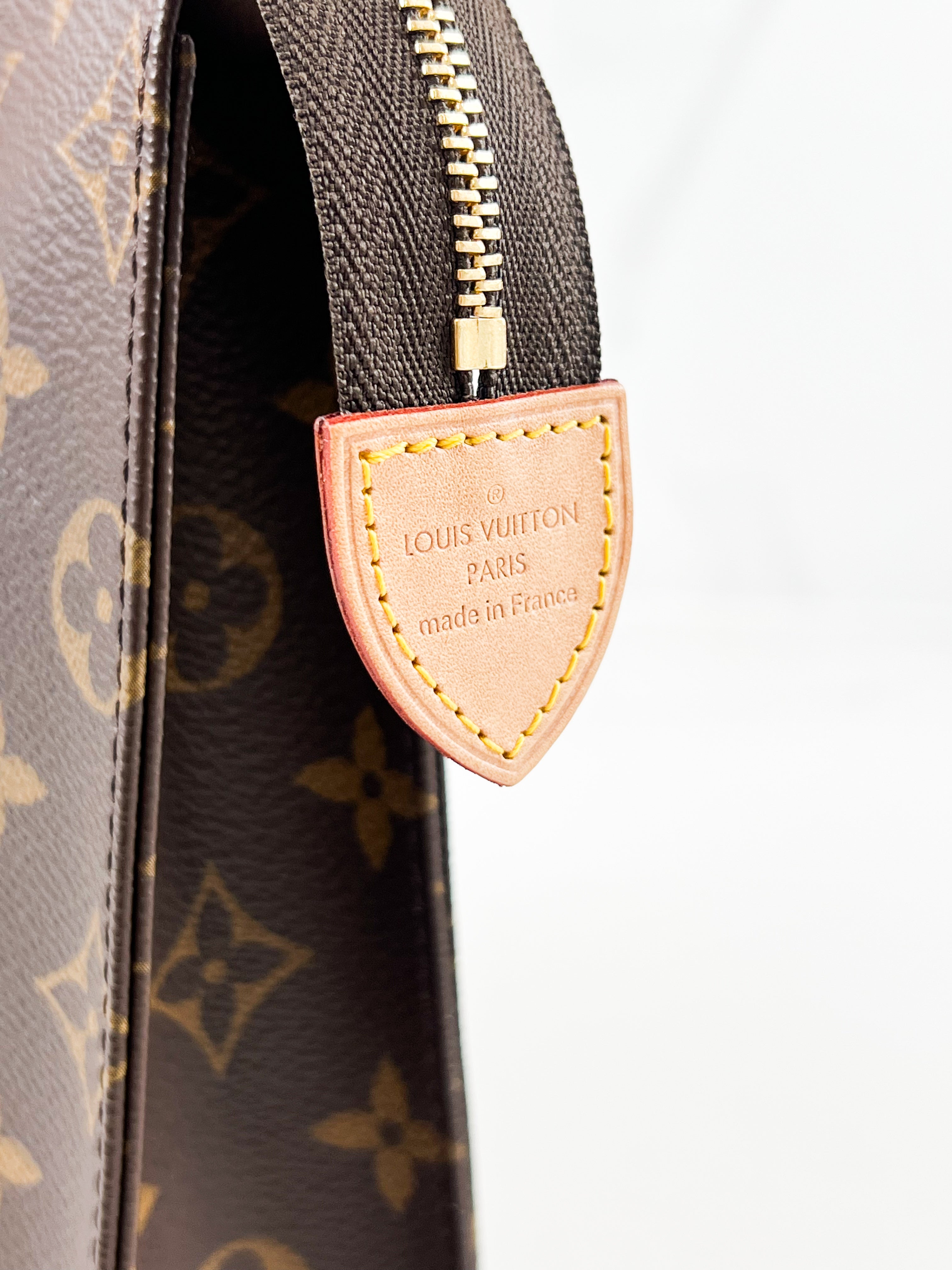 Louis Vuitton Monogram Toiletry