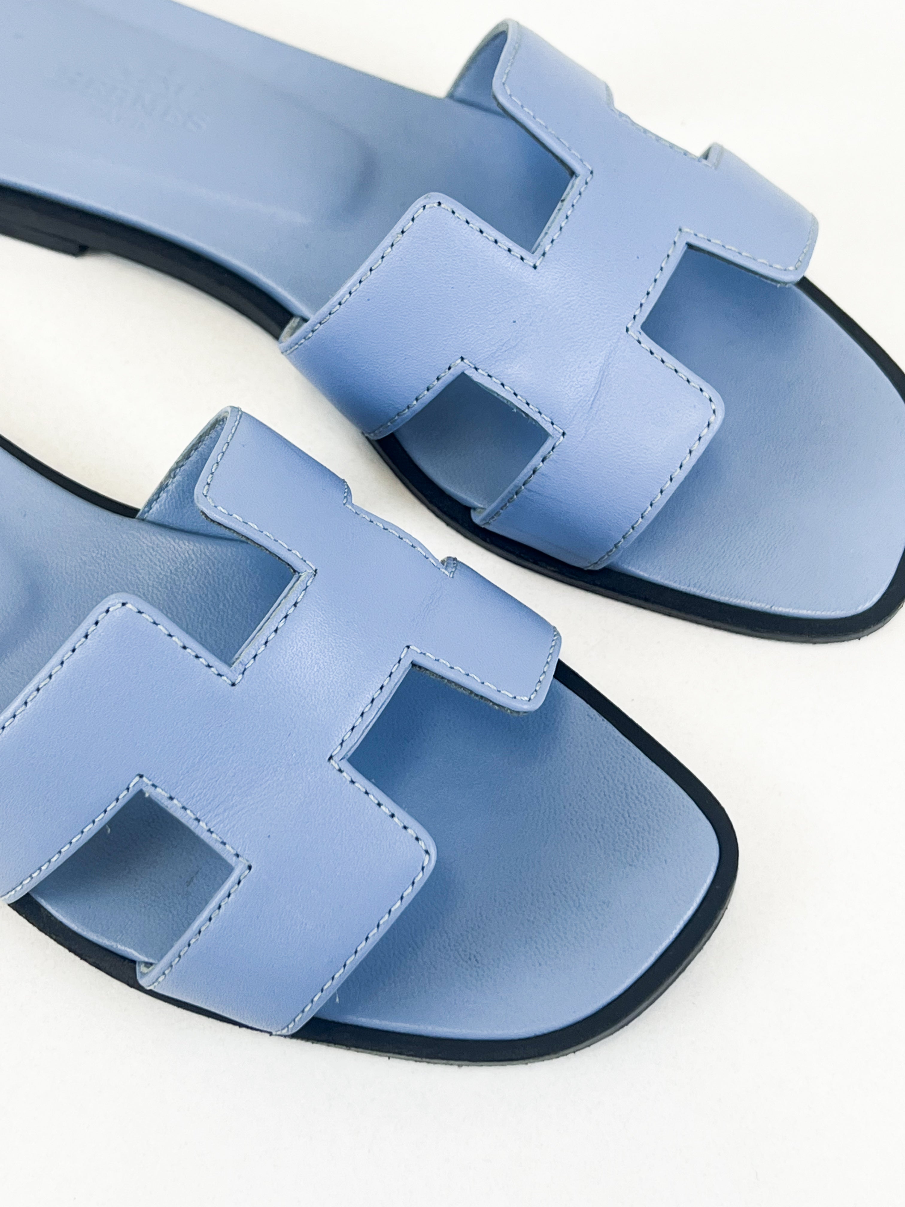 Hermes Oran Sandal in Blue Size 35