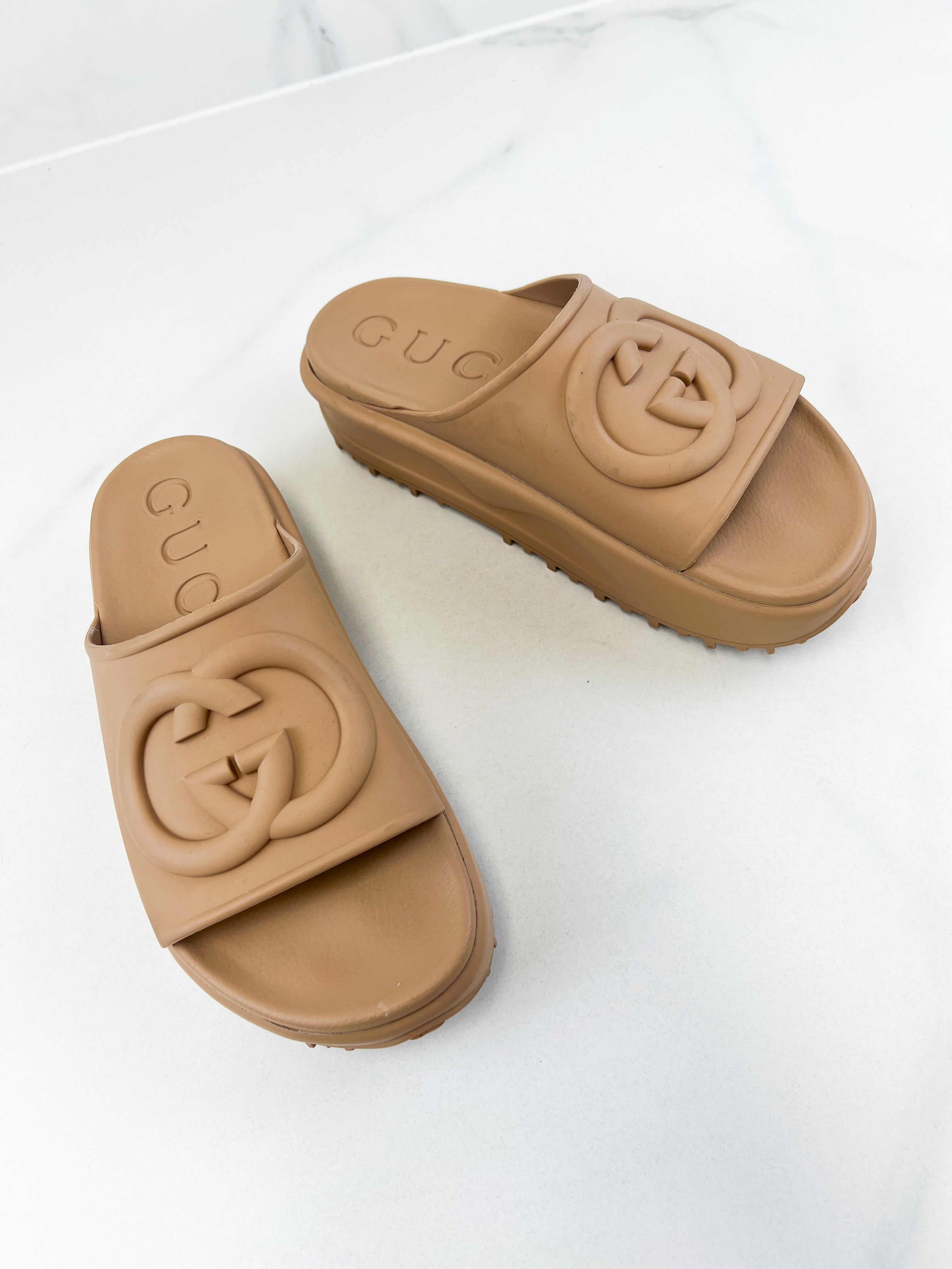 Gucci GG Rubber Platform Slides Size 40