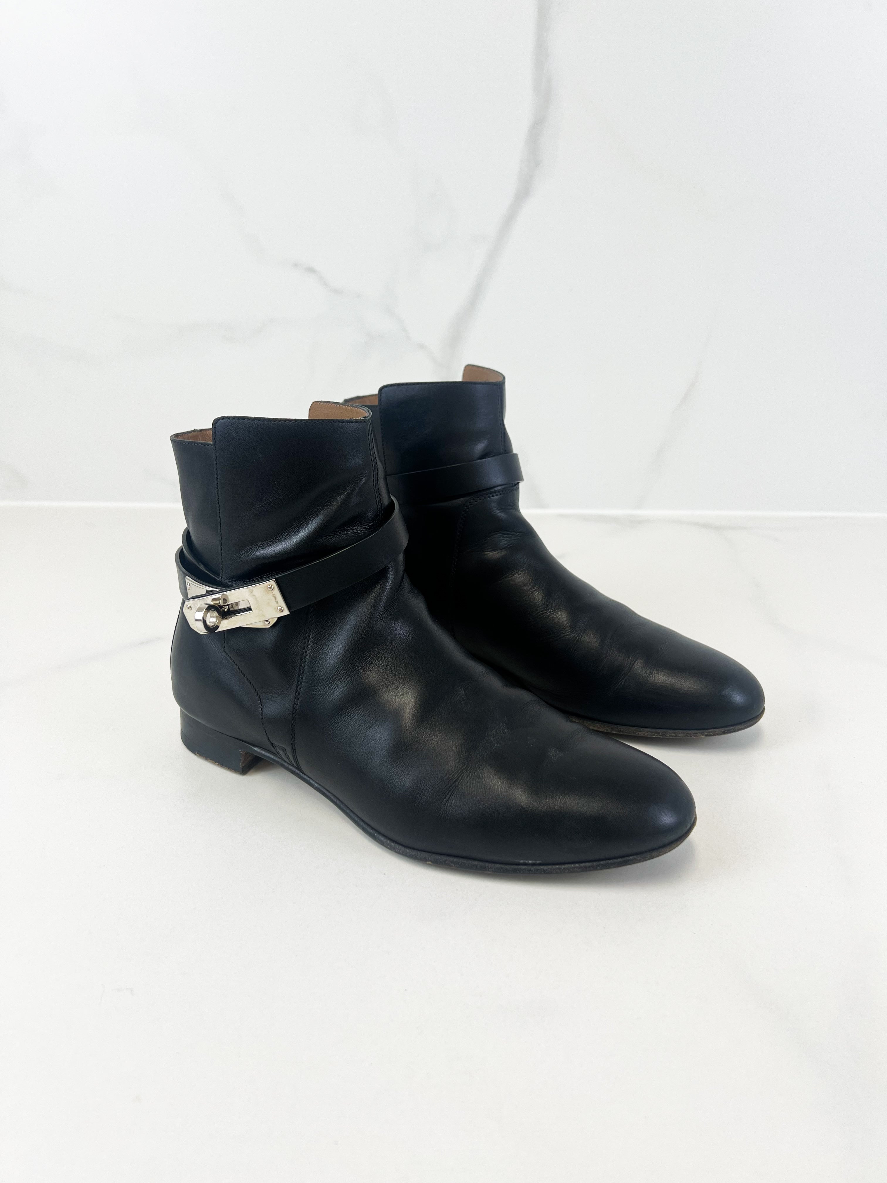 Hermes Bottines Femme Boot in Noir Size 38