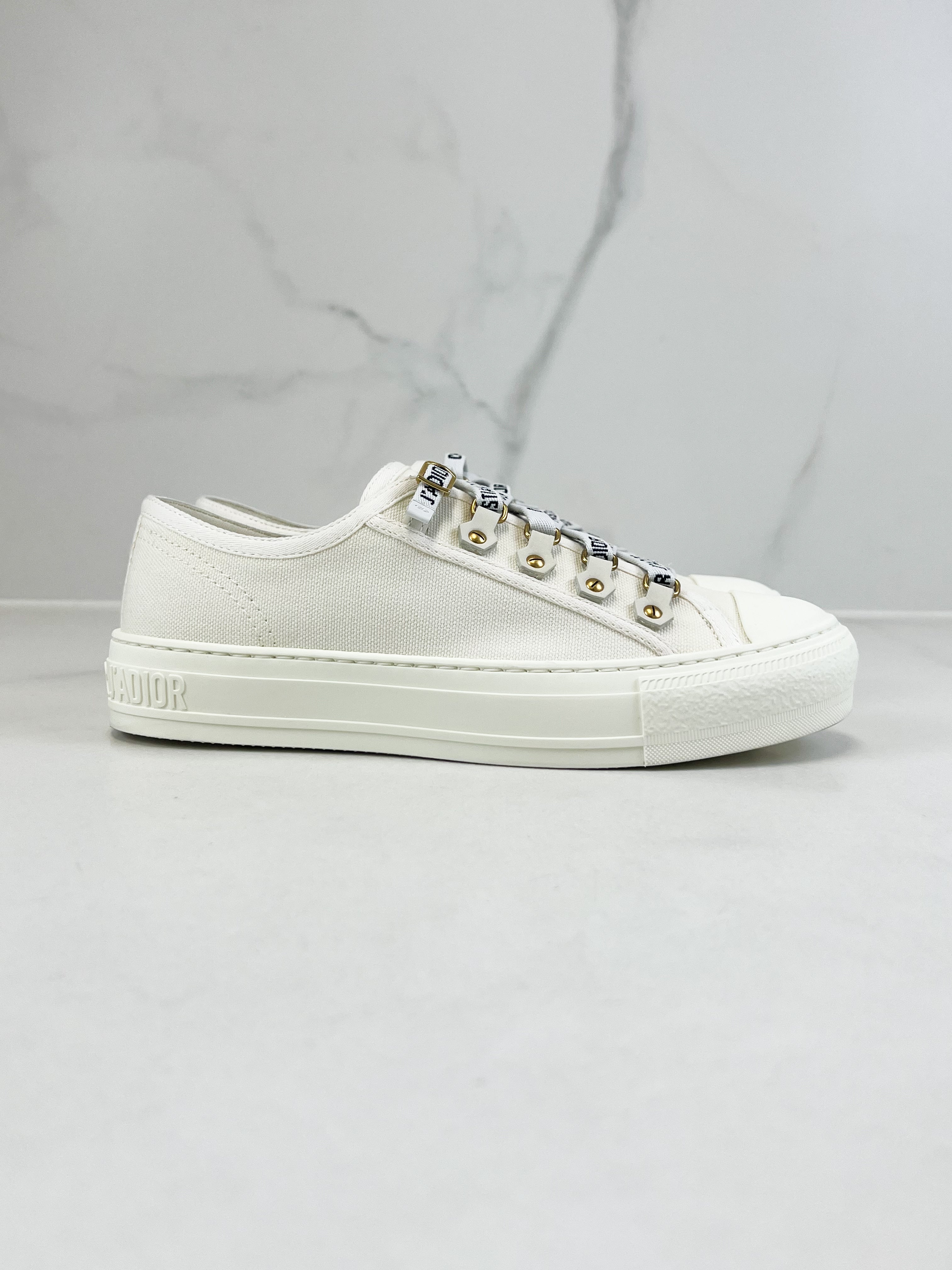 Christian Dior Walk'n'Dior Sneaker Size 37.5