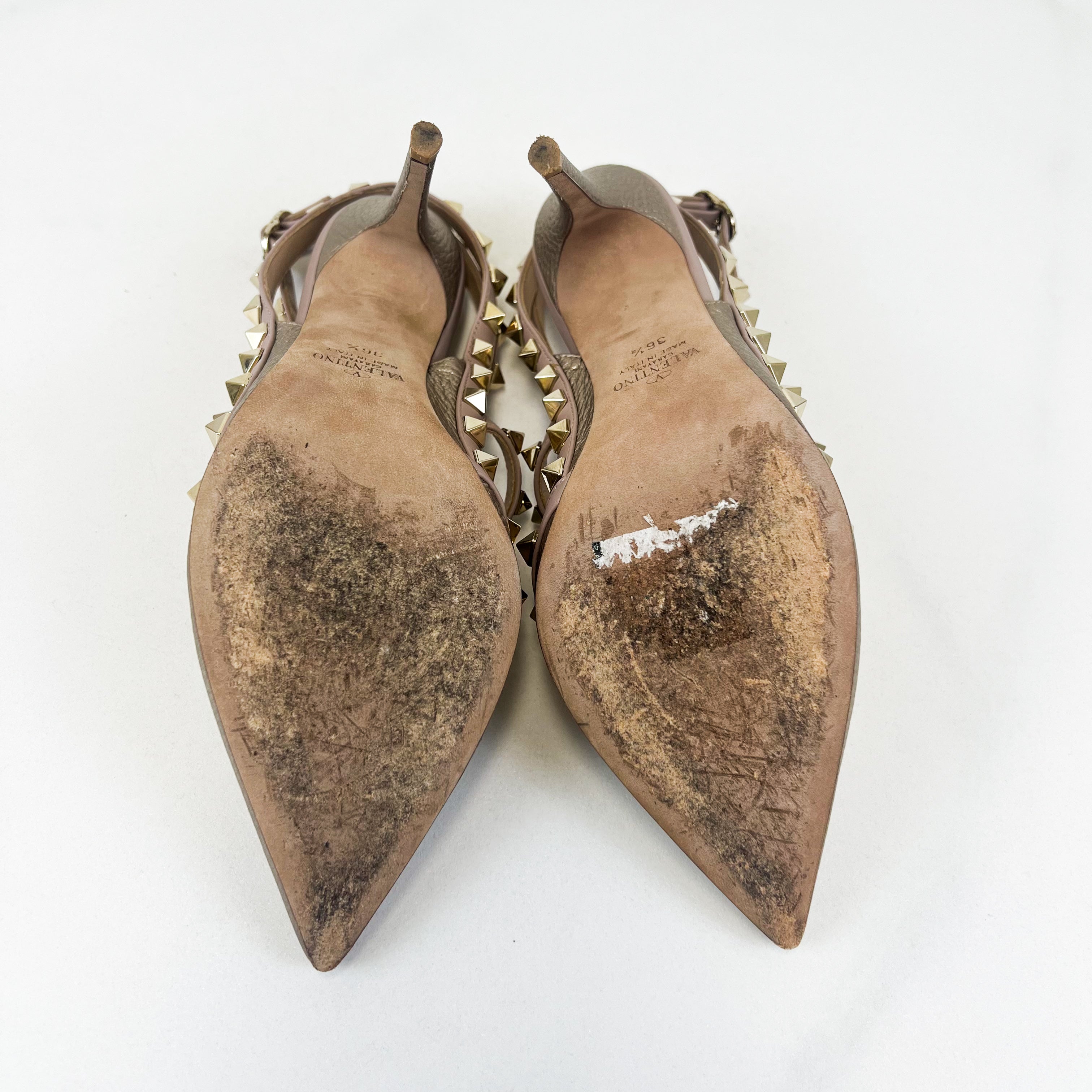 Valentino Garavani Rockstud Caged Pump Size 36.5