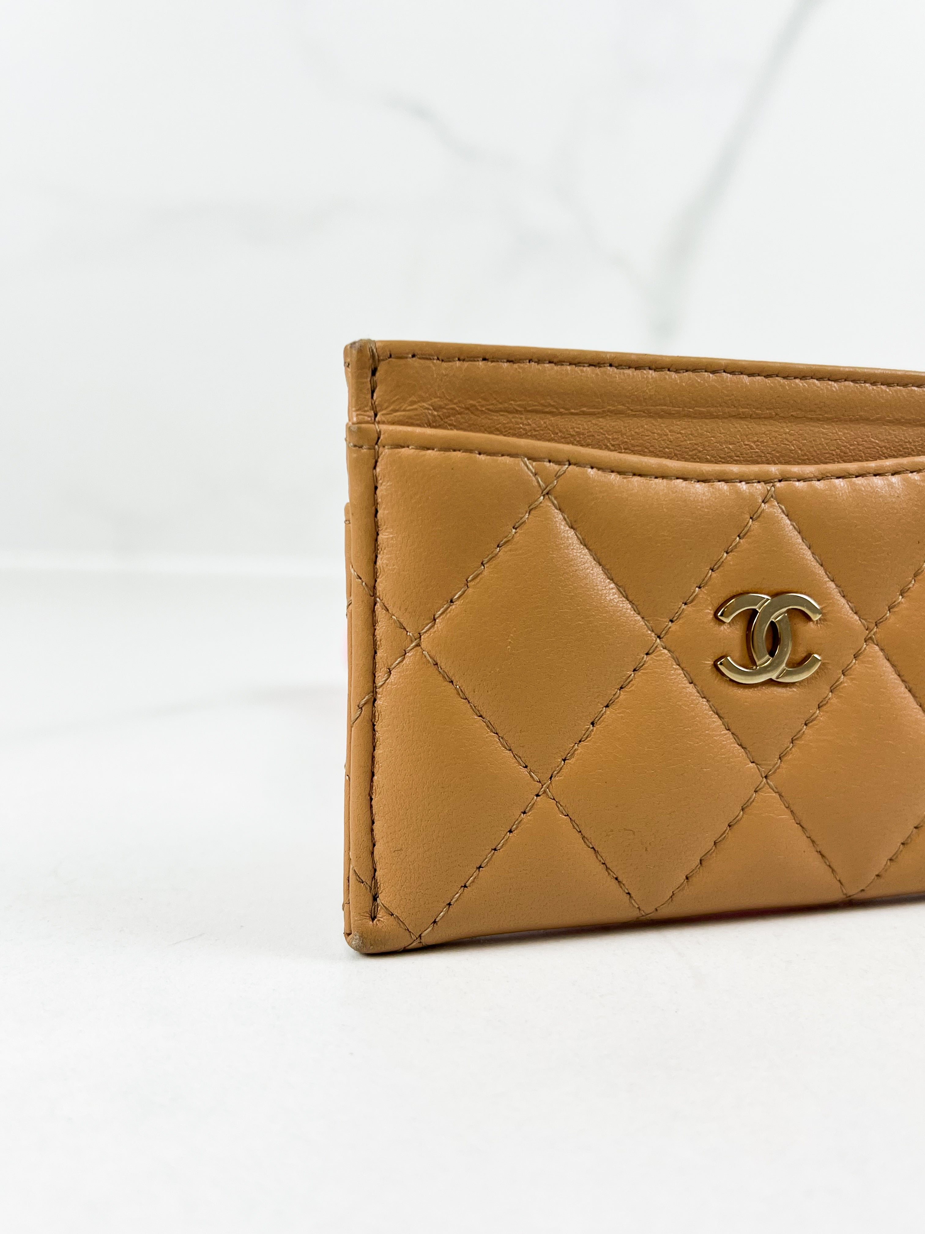 Chanel Lambskin Quilted Card Holder in Beige
