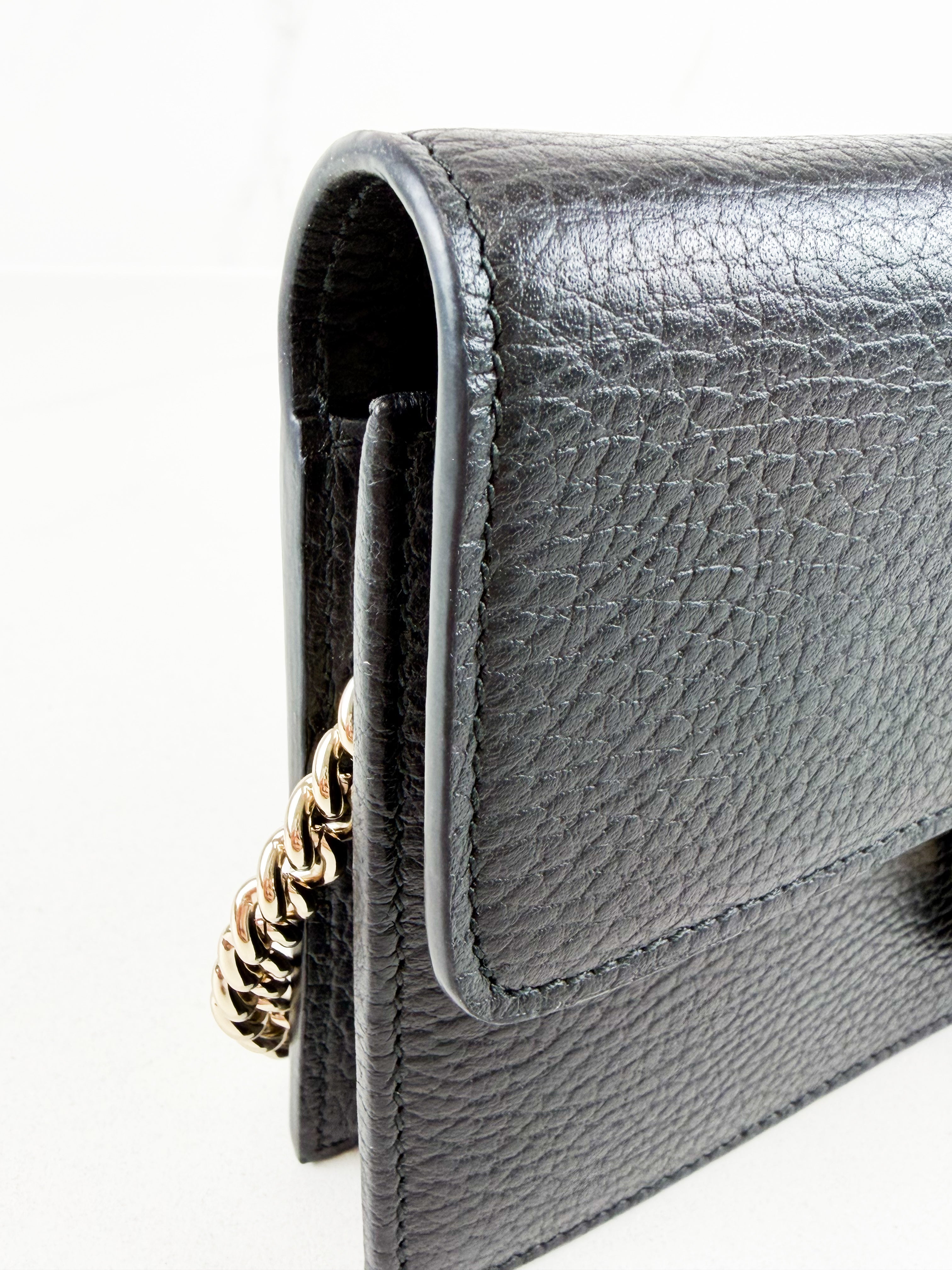 Gucci Interlocking G Wallet On Chain