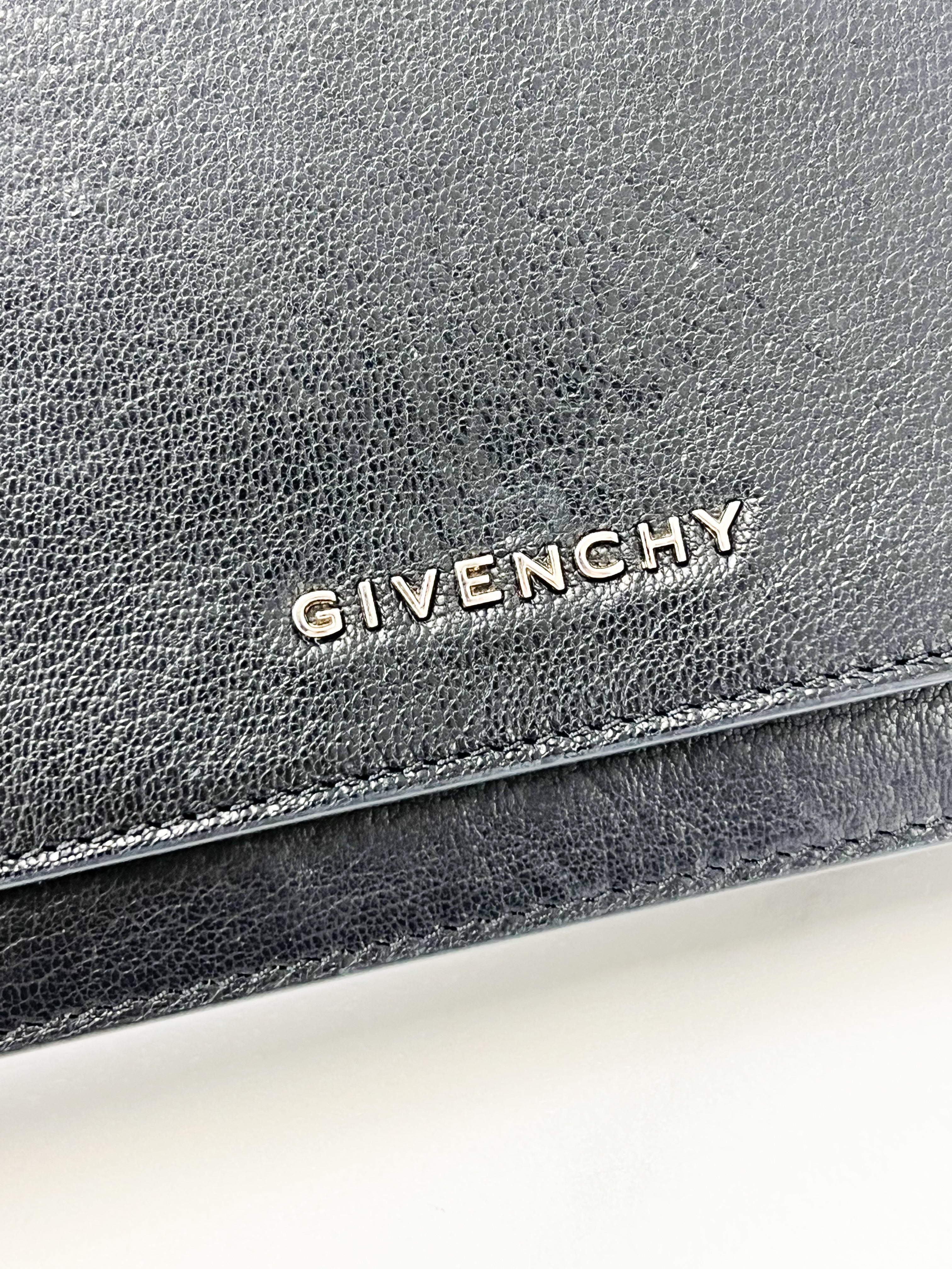 Givenchy Pandora Wallet on Chain