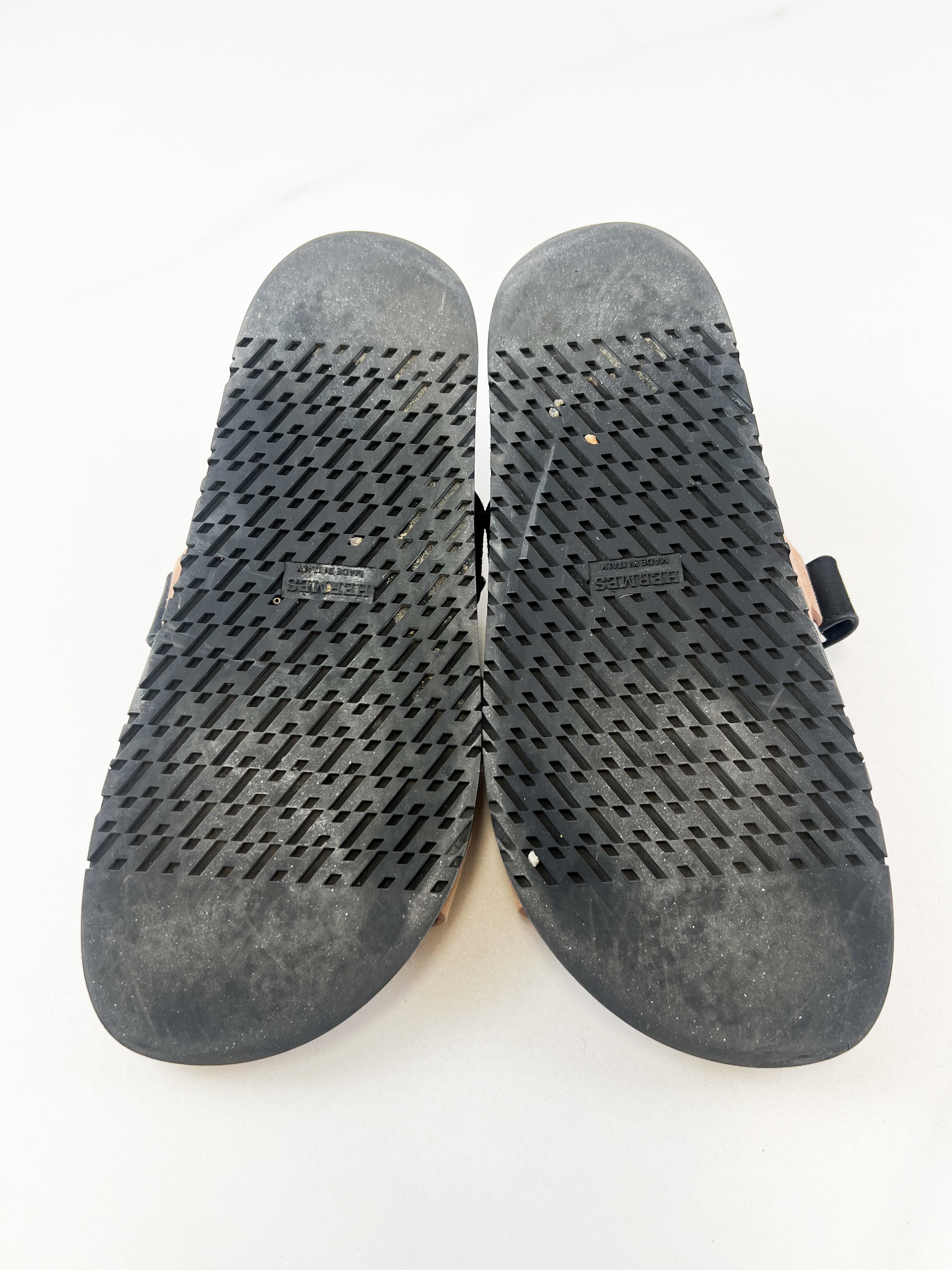 Hermes Chypre Sandals in Rose Perle Size 38