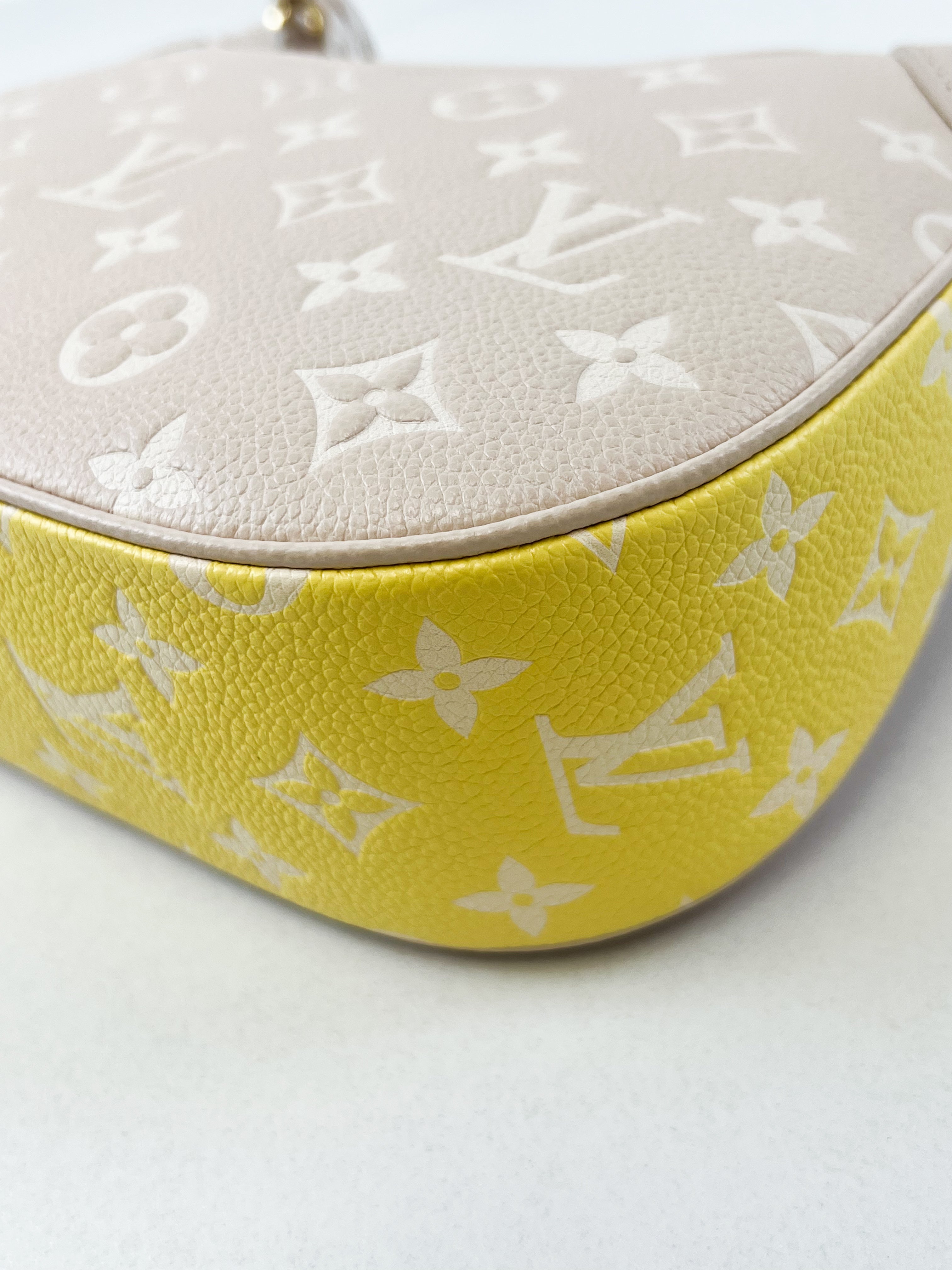 Louis Vuitton Bagatelle Rose Beige in Cowhide Leather with Gold Hardware