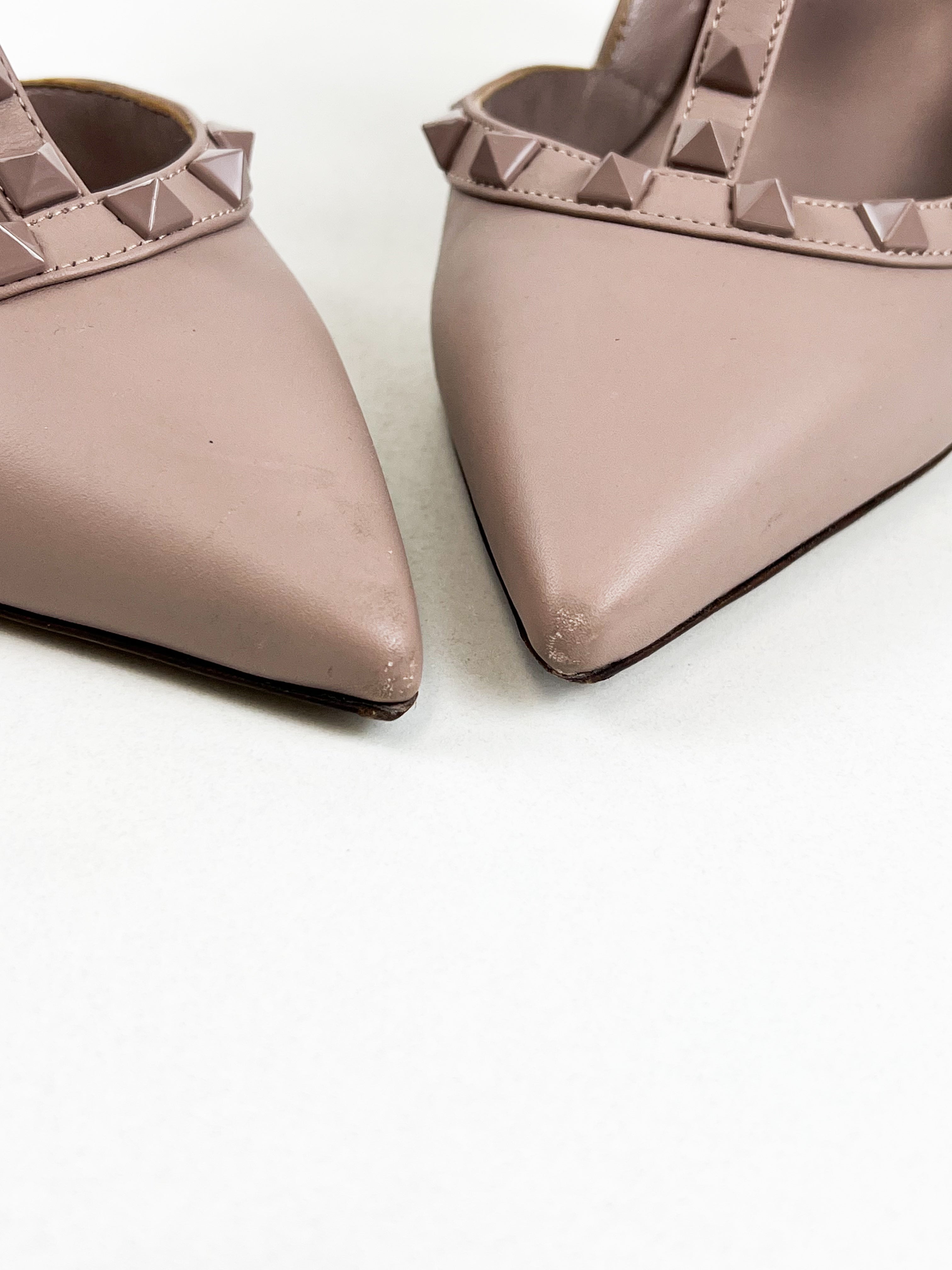 Valentino Garavani Rockstud Caged Pump Size 38
