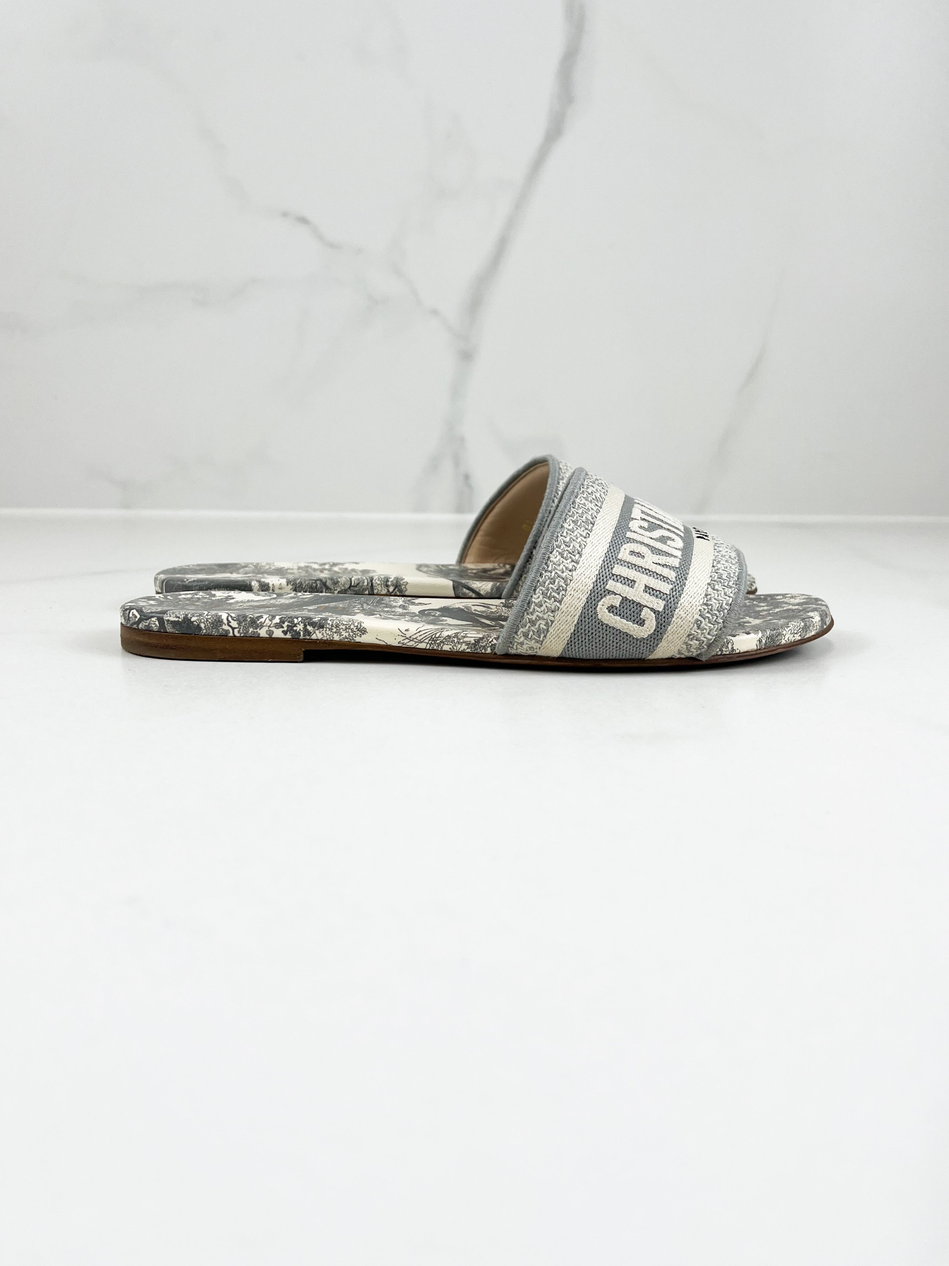 Christian Dior Dway Slides Size 37