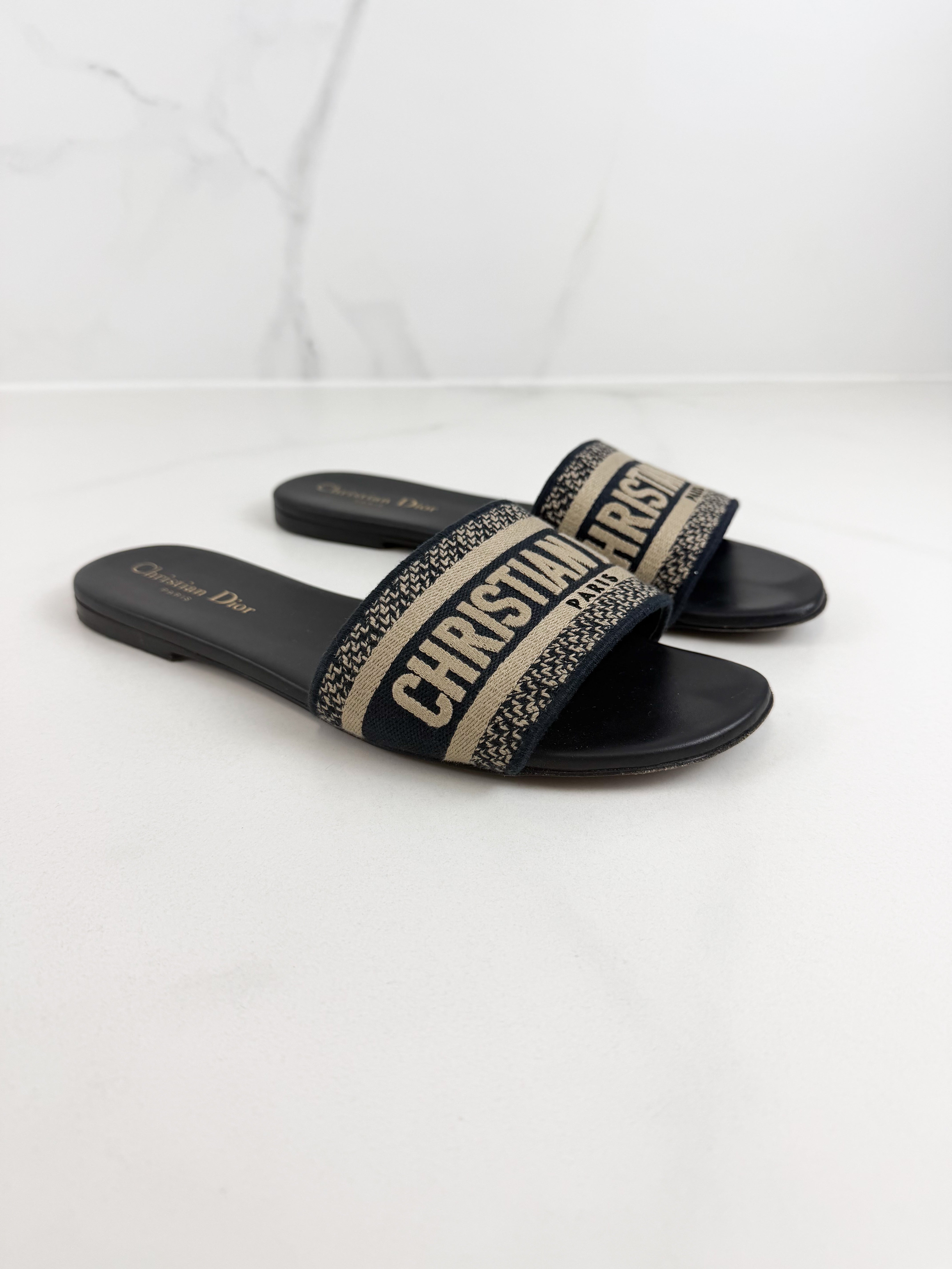 Christian Dior Navy Dway Slides Size 39