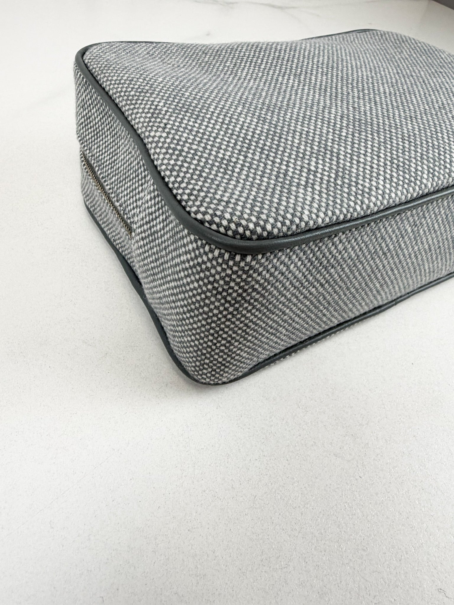 Hermes Chapitre H Cavalier Case in Gris