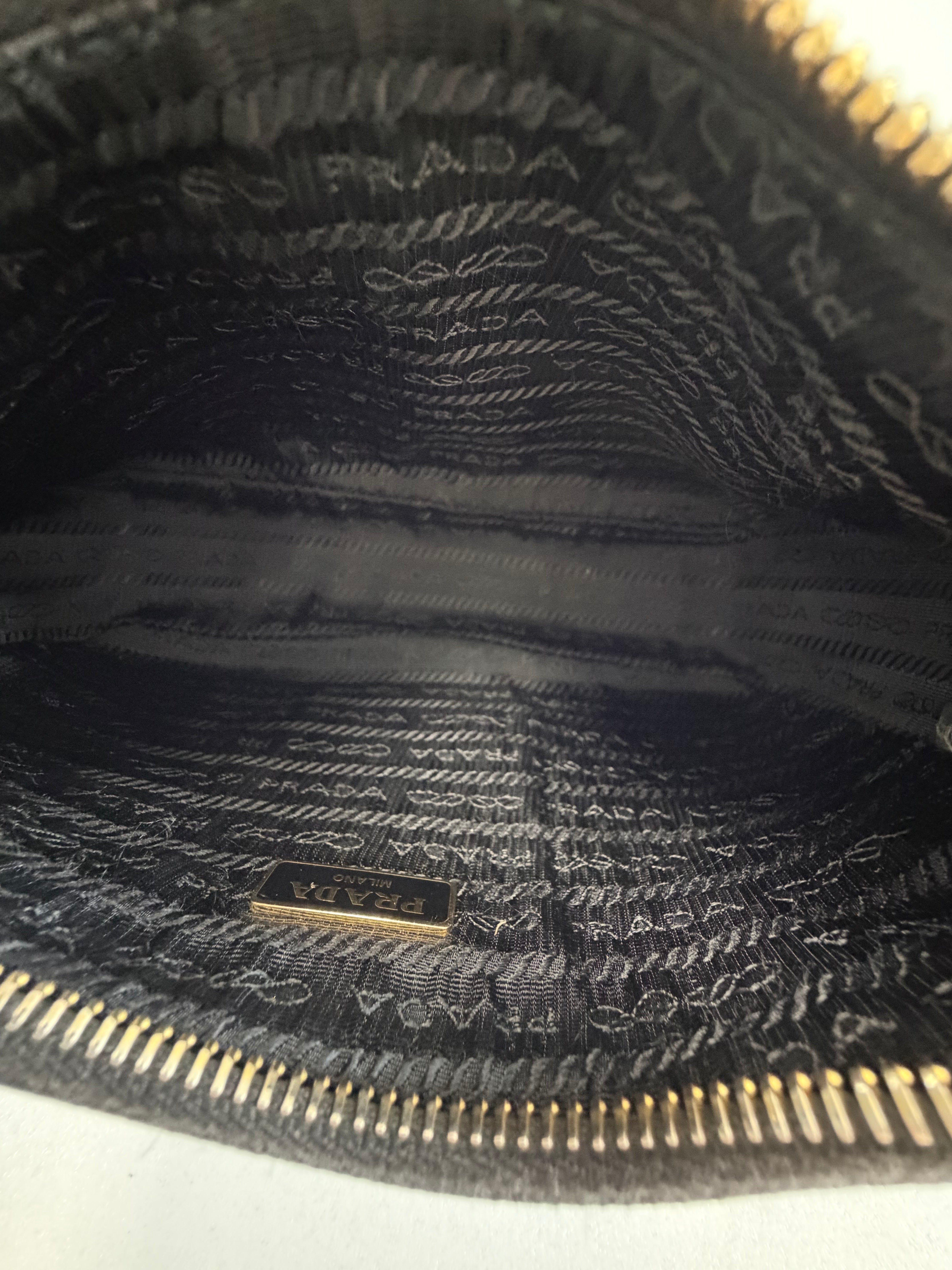 Prada Re-Edition 2005 Saffiano Leather Bag