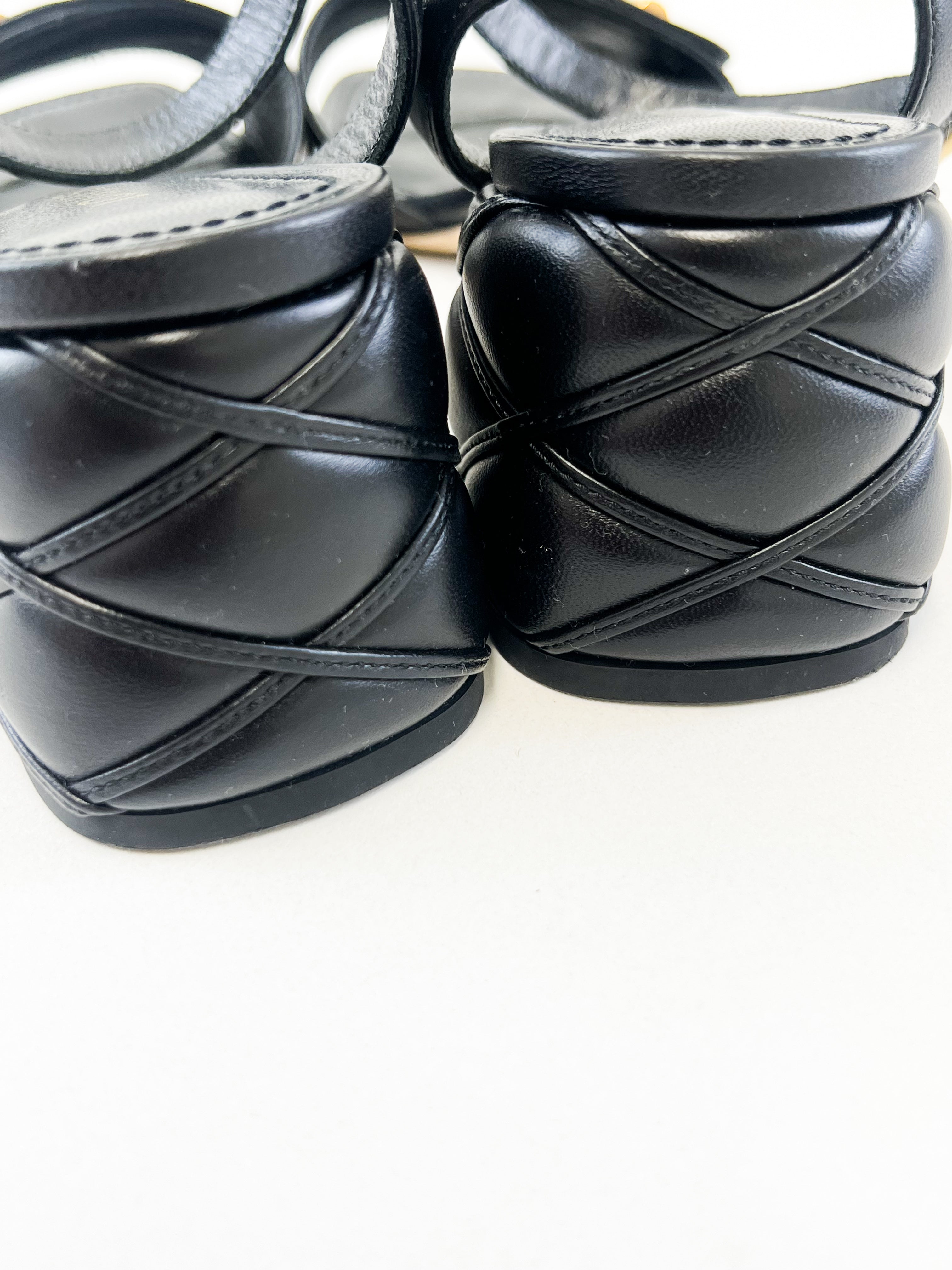 Louis Vuitton Black Leather LV Logo Sandal Size 38