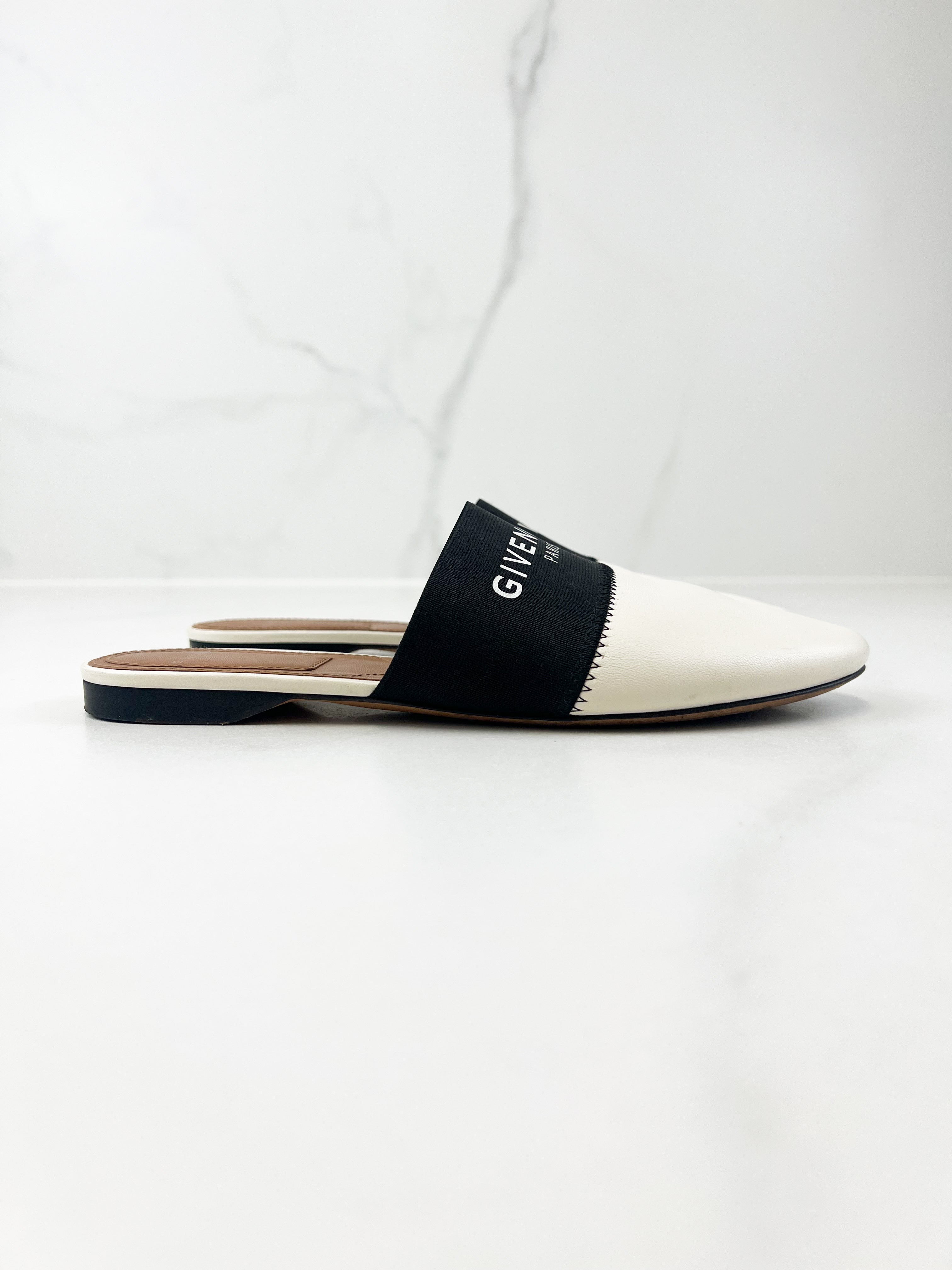 Givenchy Bedford Logo Mule Slides Size 35.5