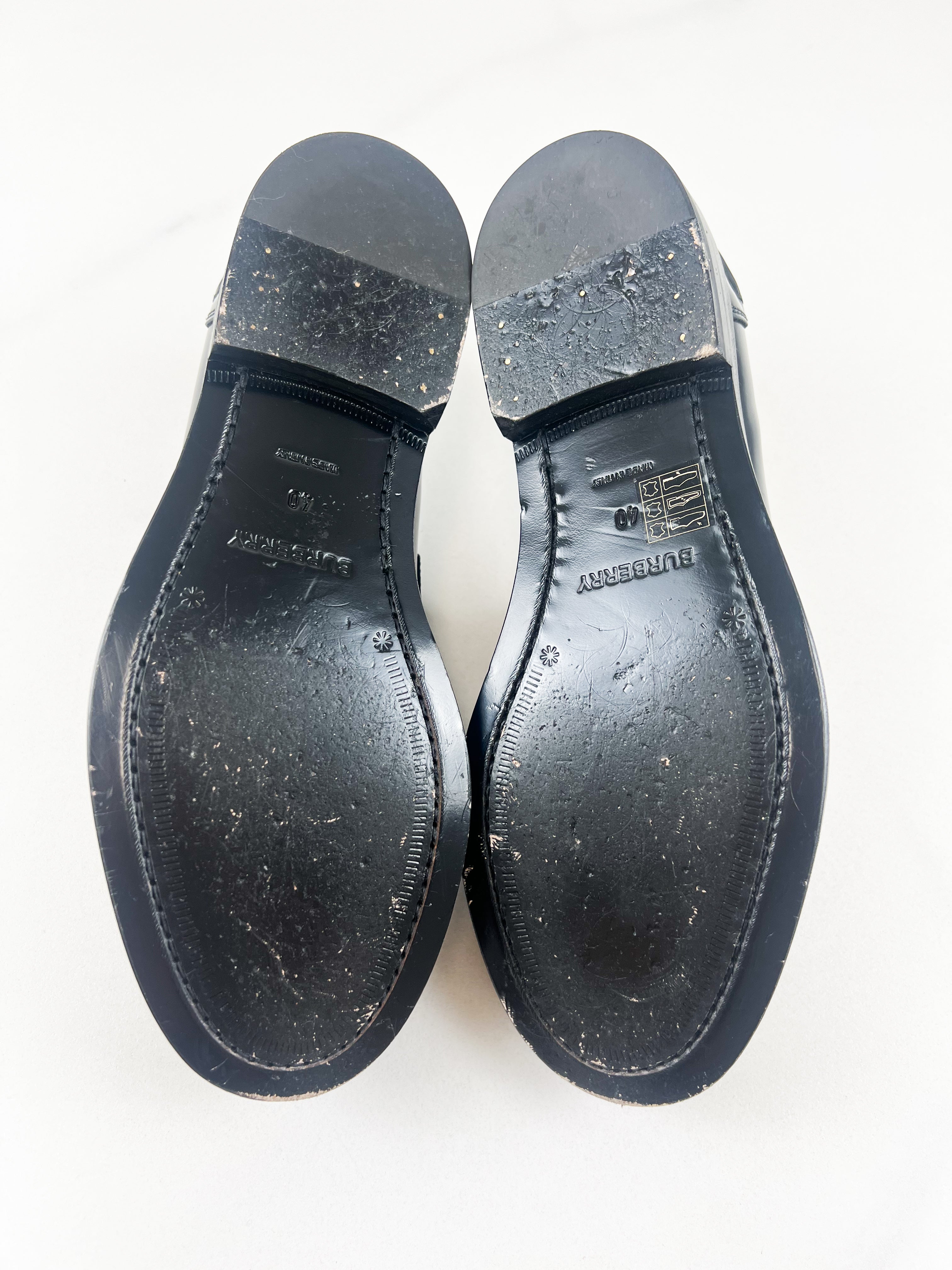 Burberry Men’s Loafer Size 40