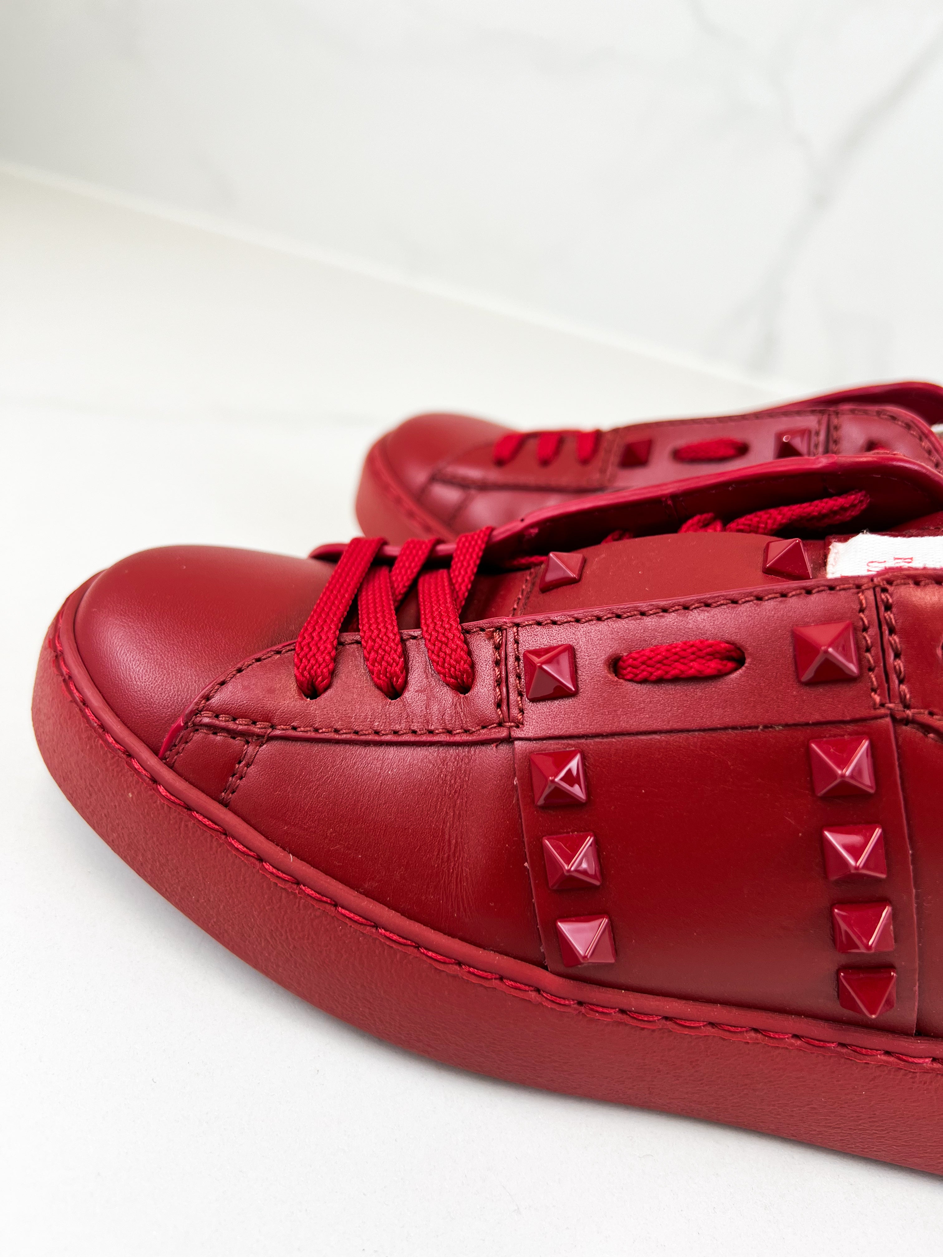 Valentino Rockstud Womens Sneaker 36.5