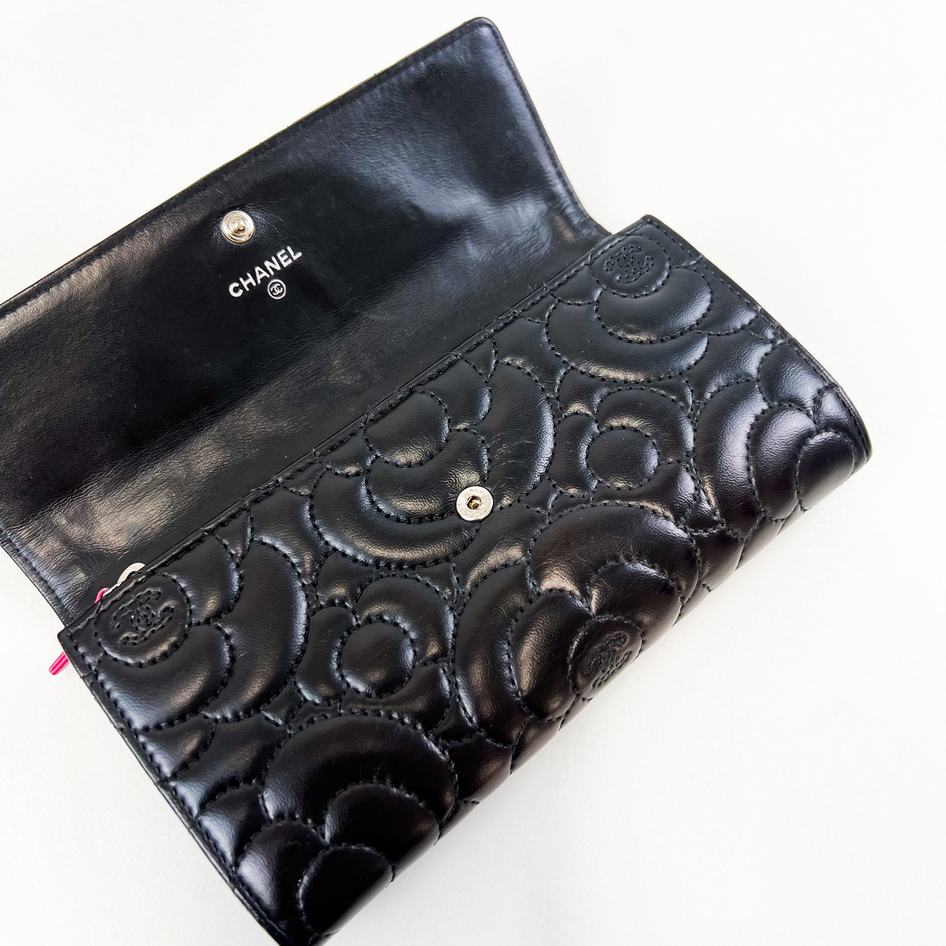 Chanel Camelia Lambskin Bi-Fold Black Wallet