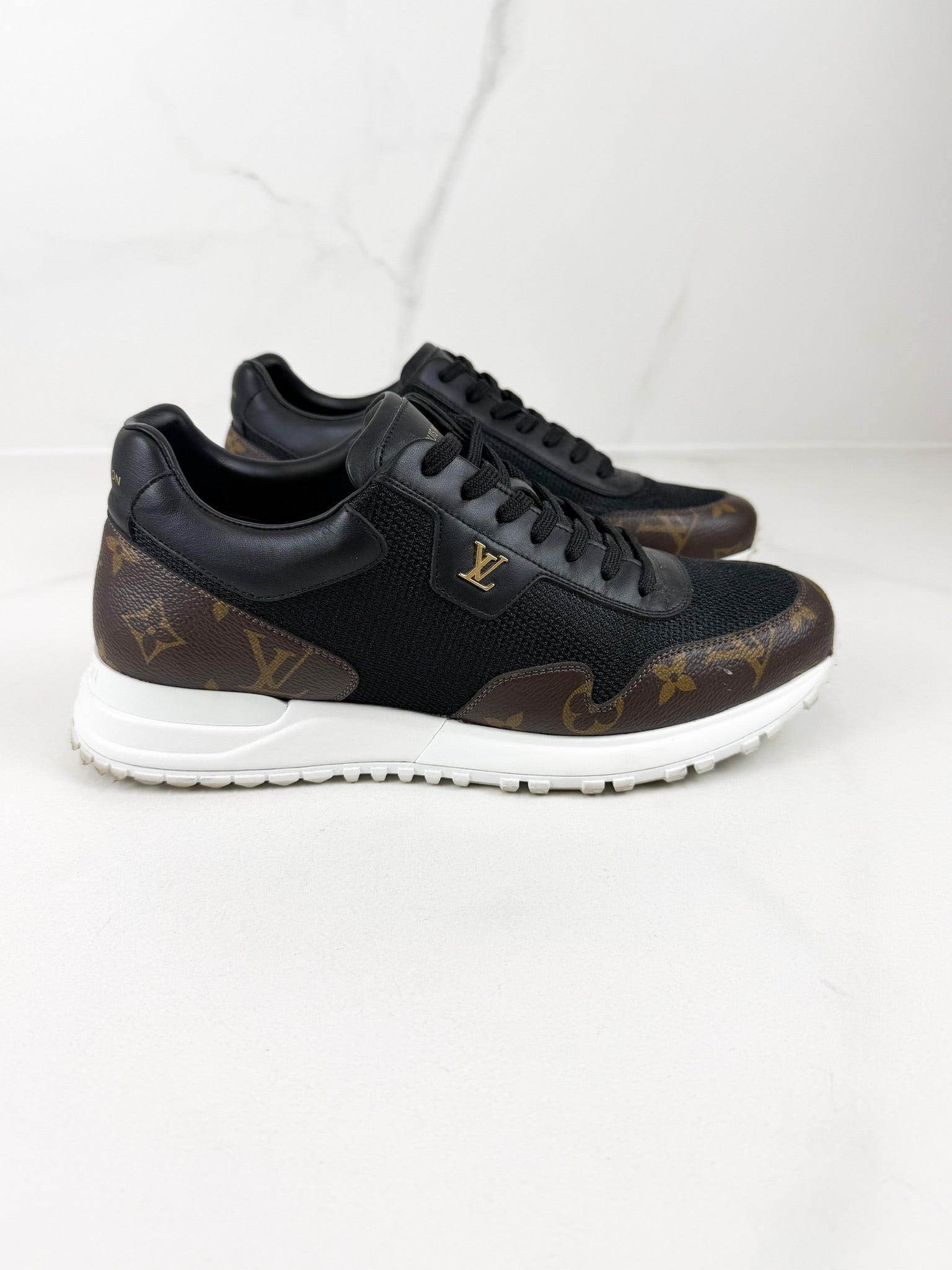 Louis Vuitton Runaway Sneaker Size 5.5 Men's