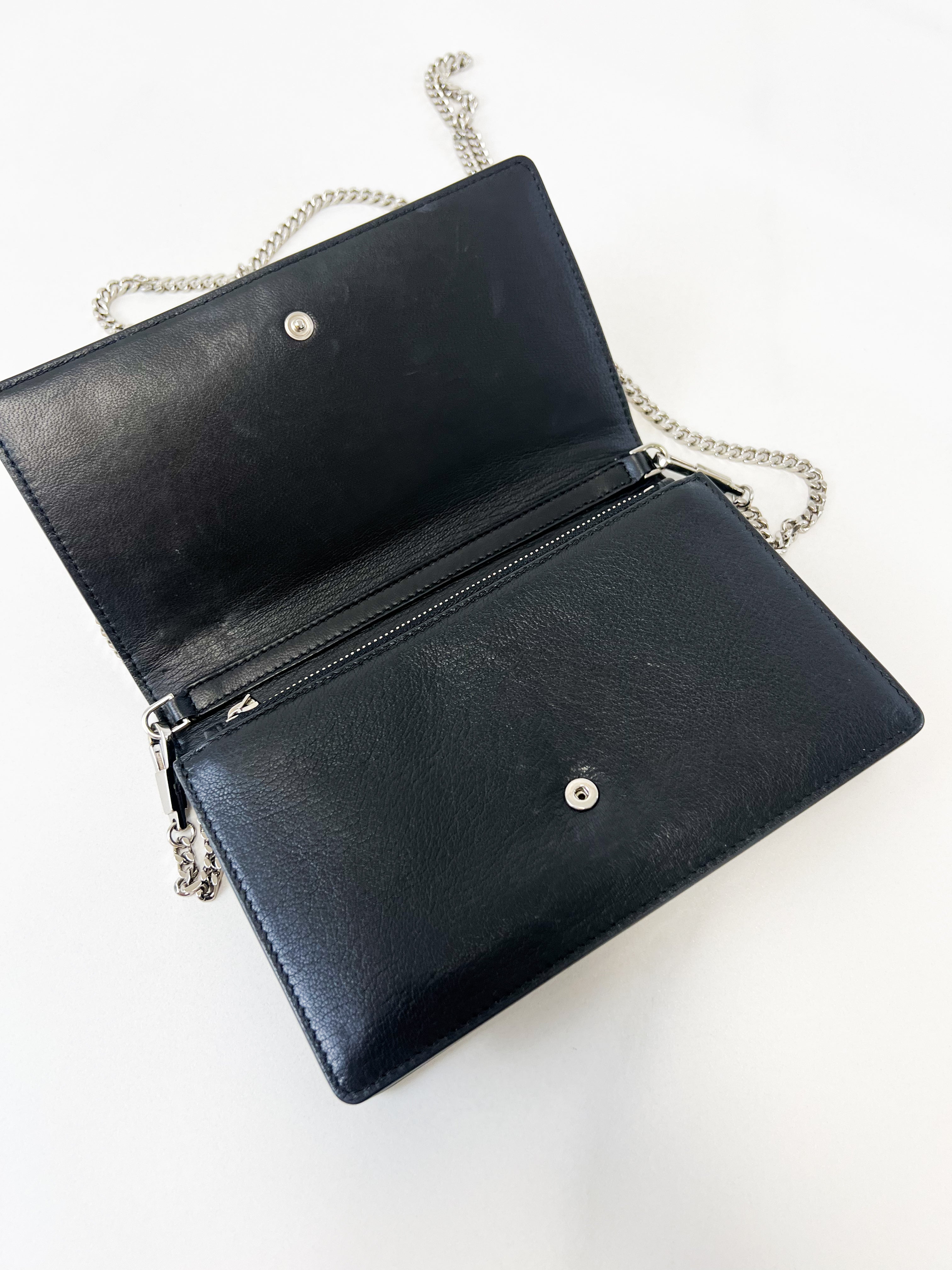 Givenchy Pandora Wallet on Chain