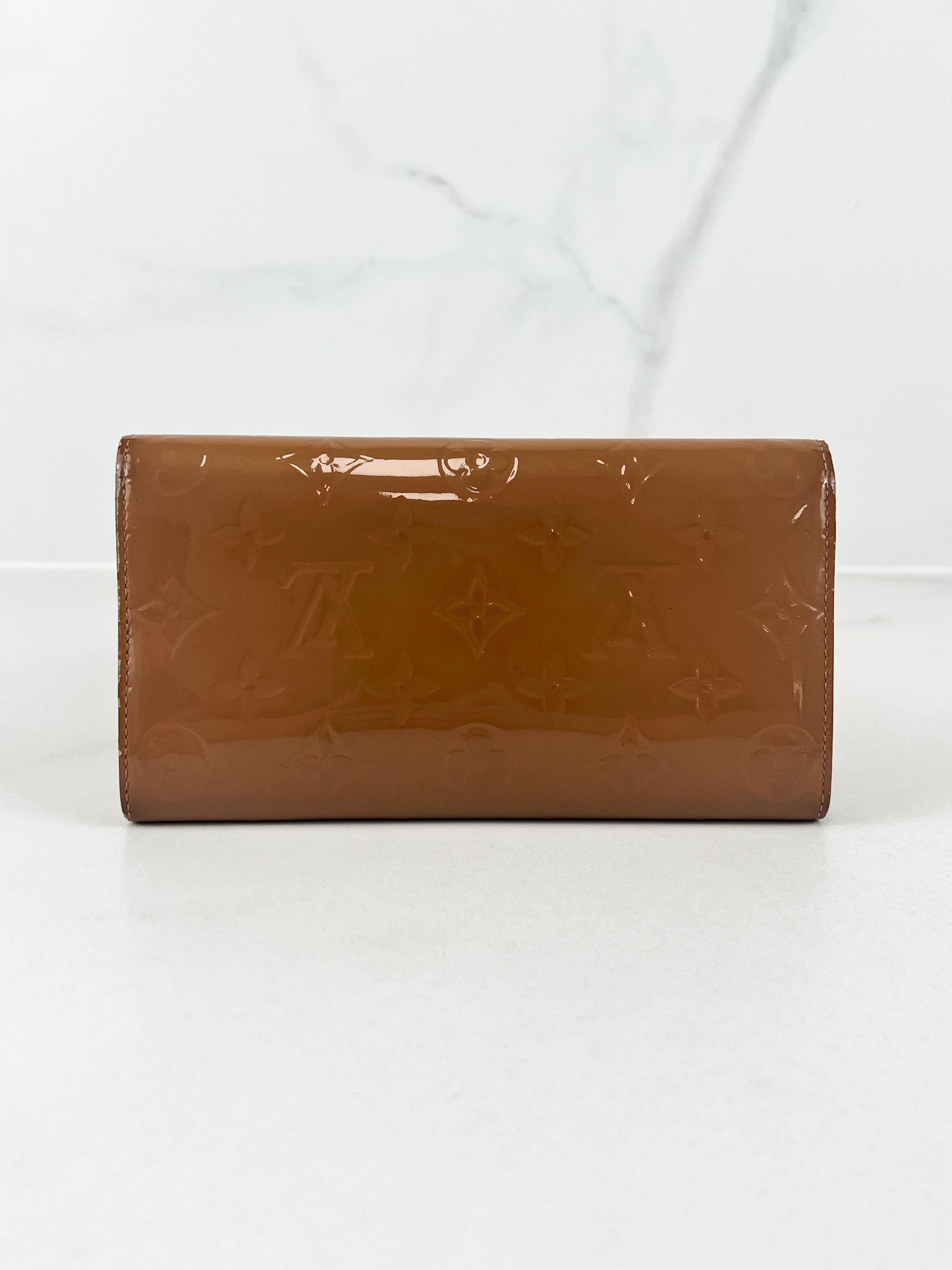 Louis Vuitton Sarah Wallet in Patent Nude Monogram Empreinte
