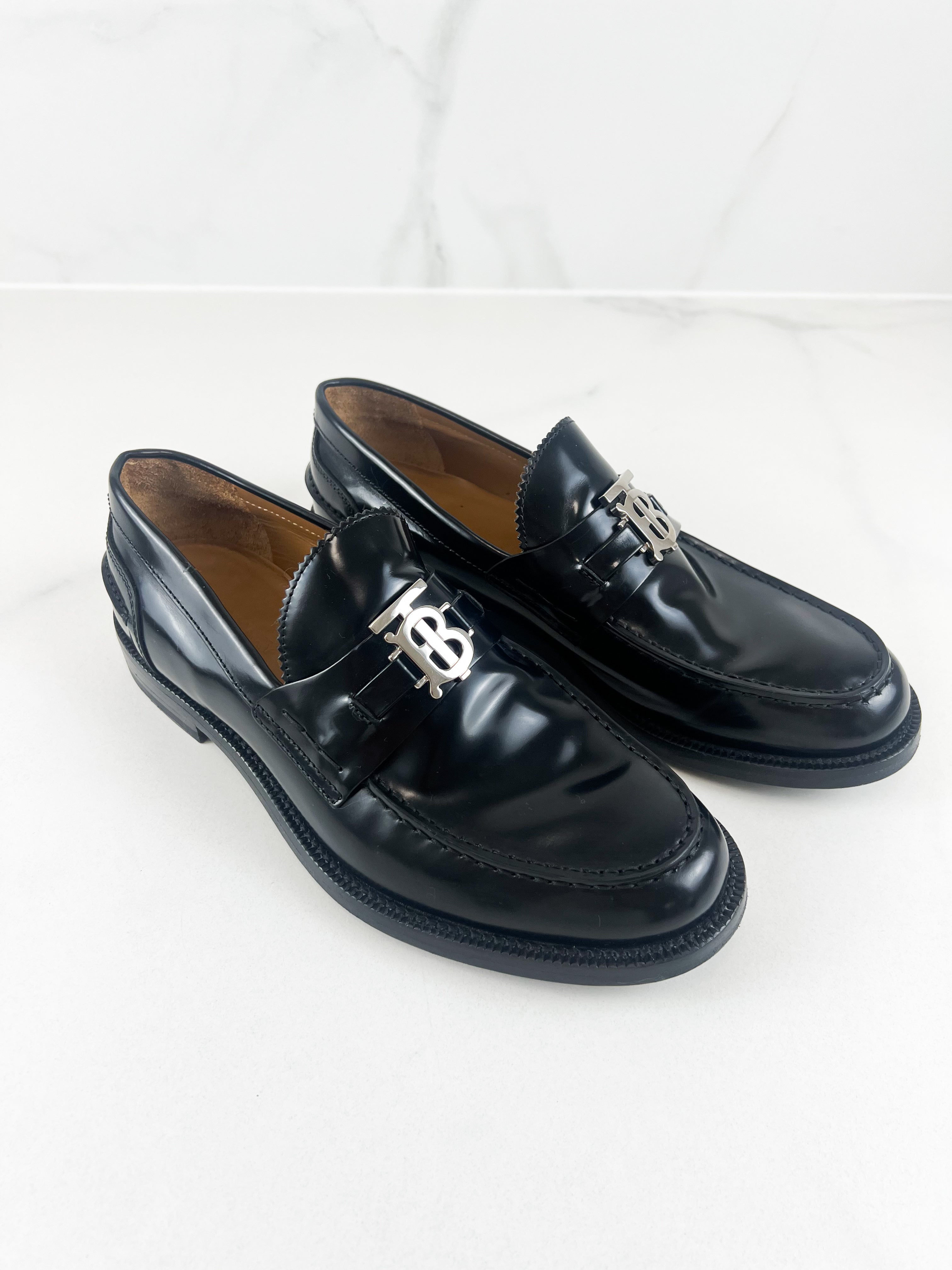 Burberry Men’s Loafer Size 40