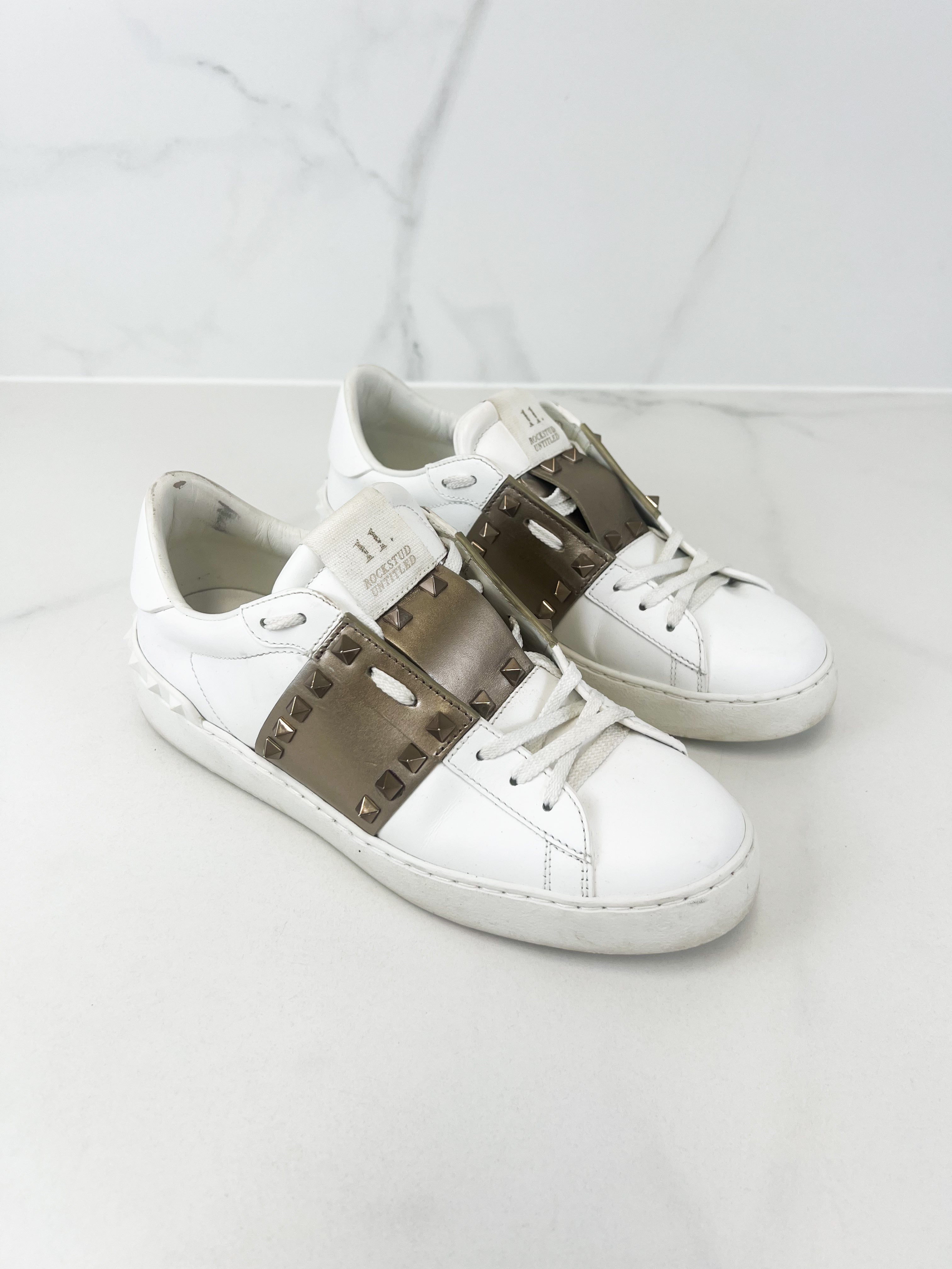 Valentino Garavani Rockstud Open Low-Top Sneaker Size 40.5