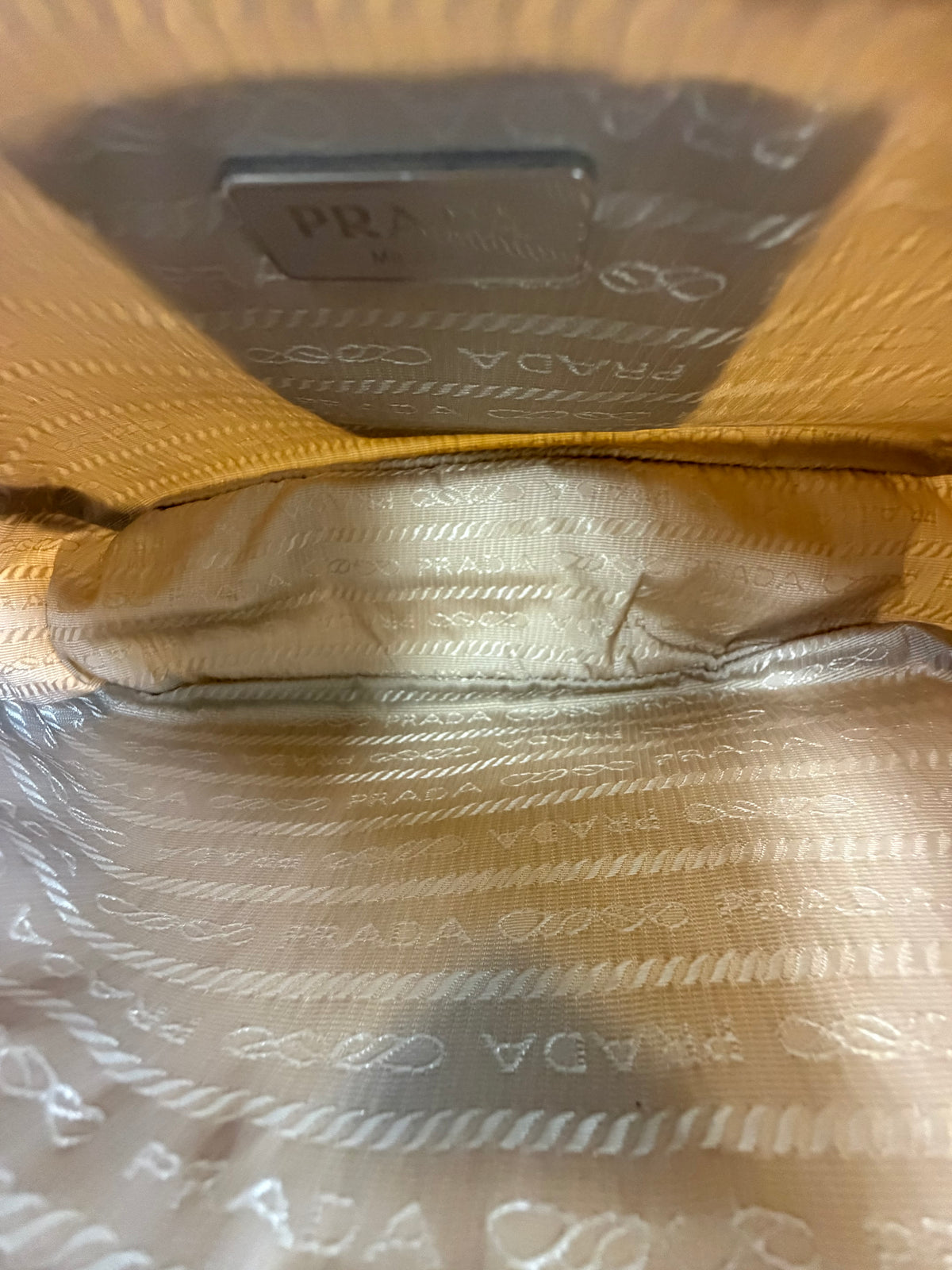 Prada Nylon Re-Edition 2005 in Dusty Pink