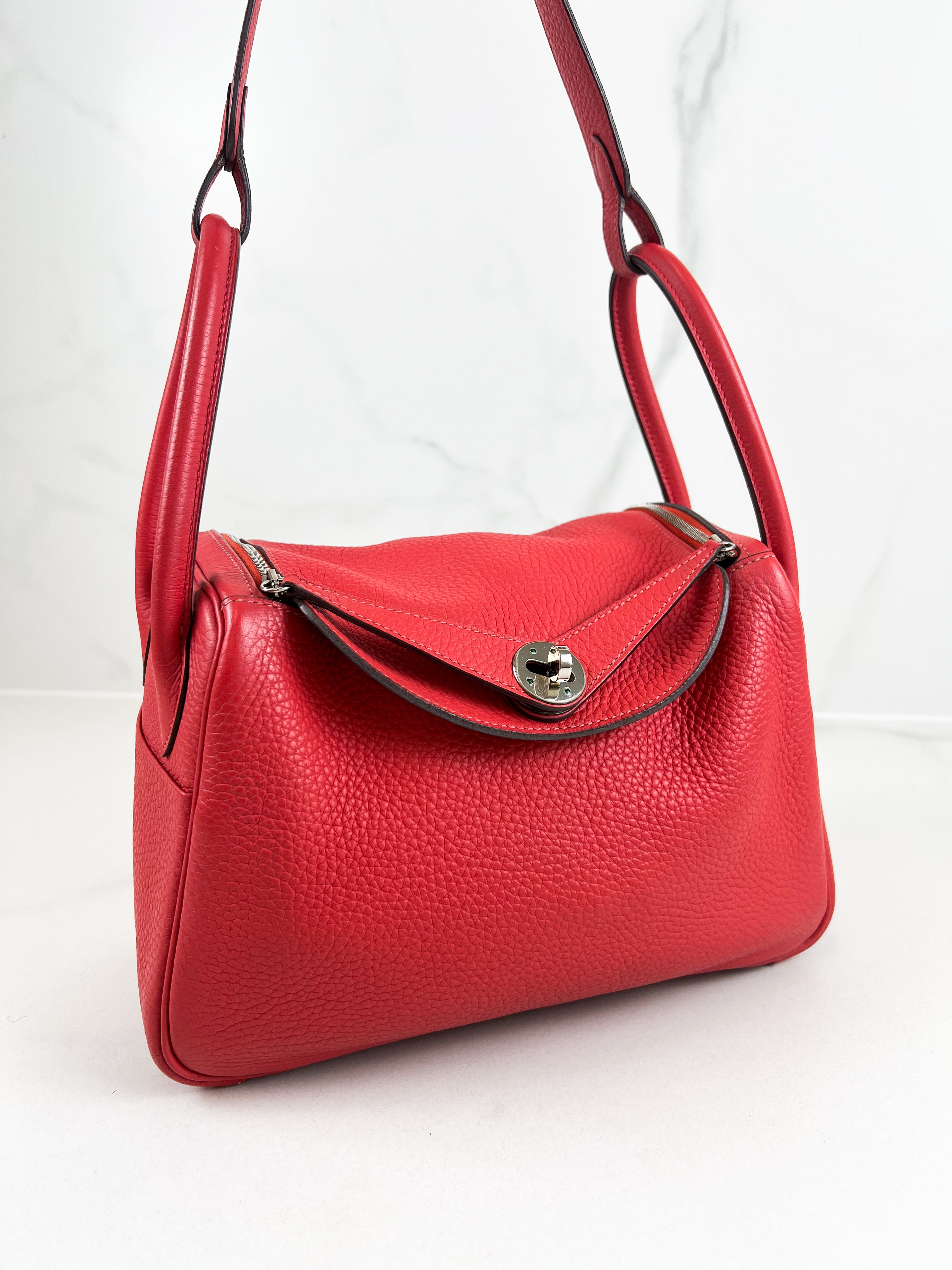 Hermes Sac Lindy 26 Taurillon Clemence 2R Rouge Pivoine