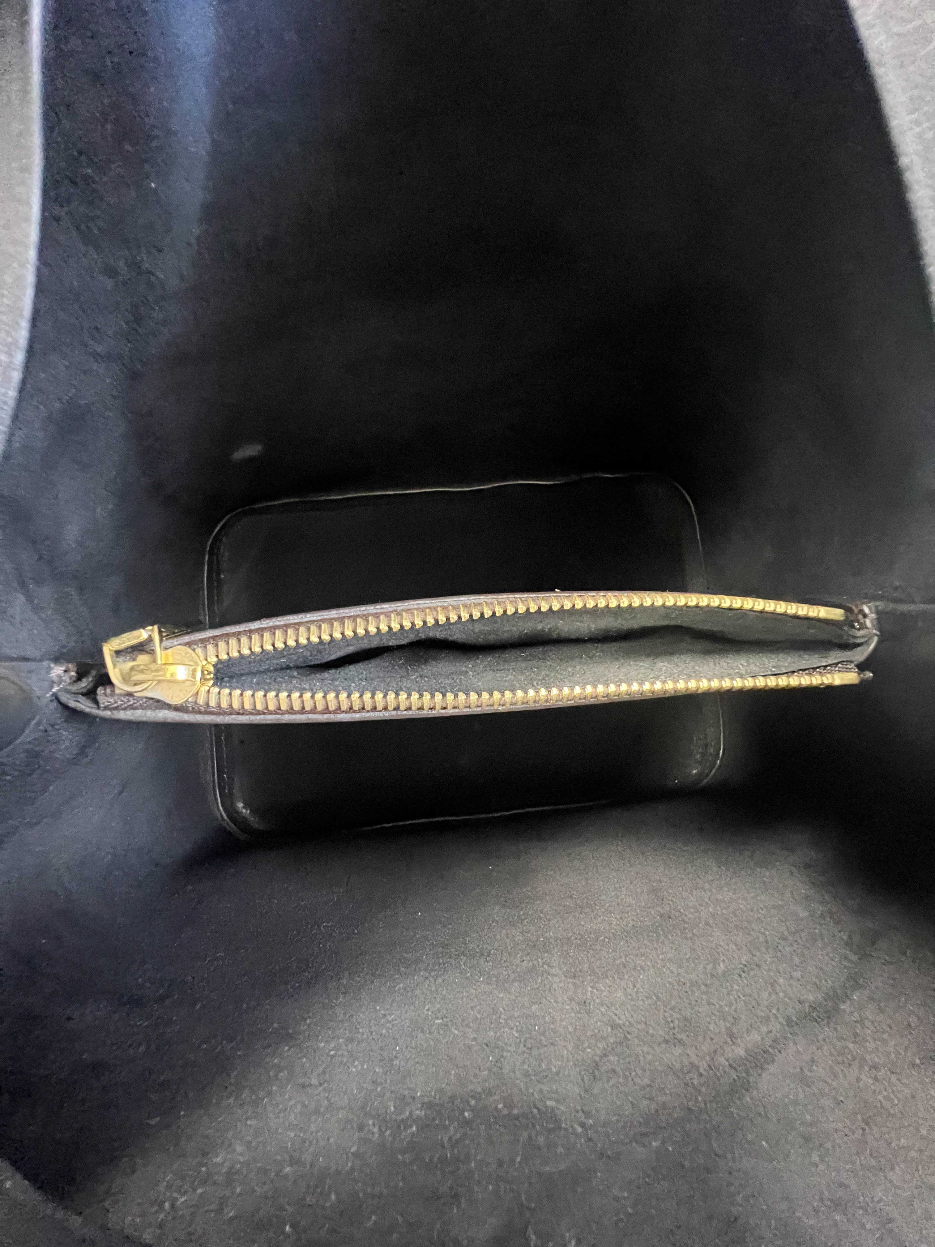 Louis Vuitton Black Neo Noe