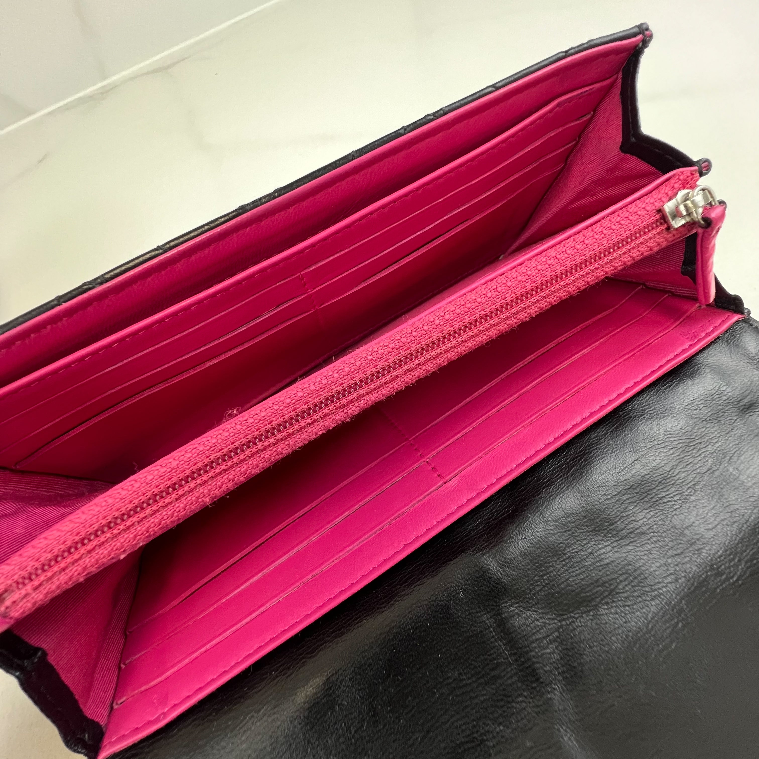 Chanel Camelia Lambskin Bi-Fold Black Wallet