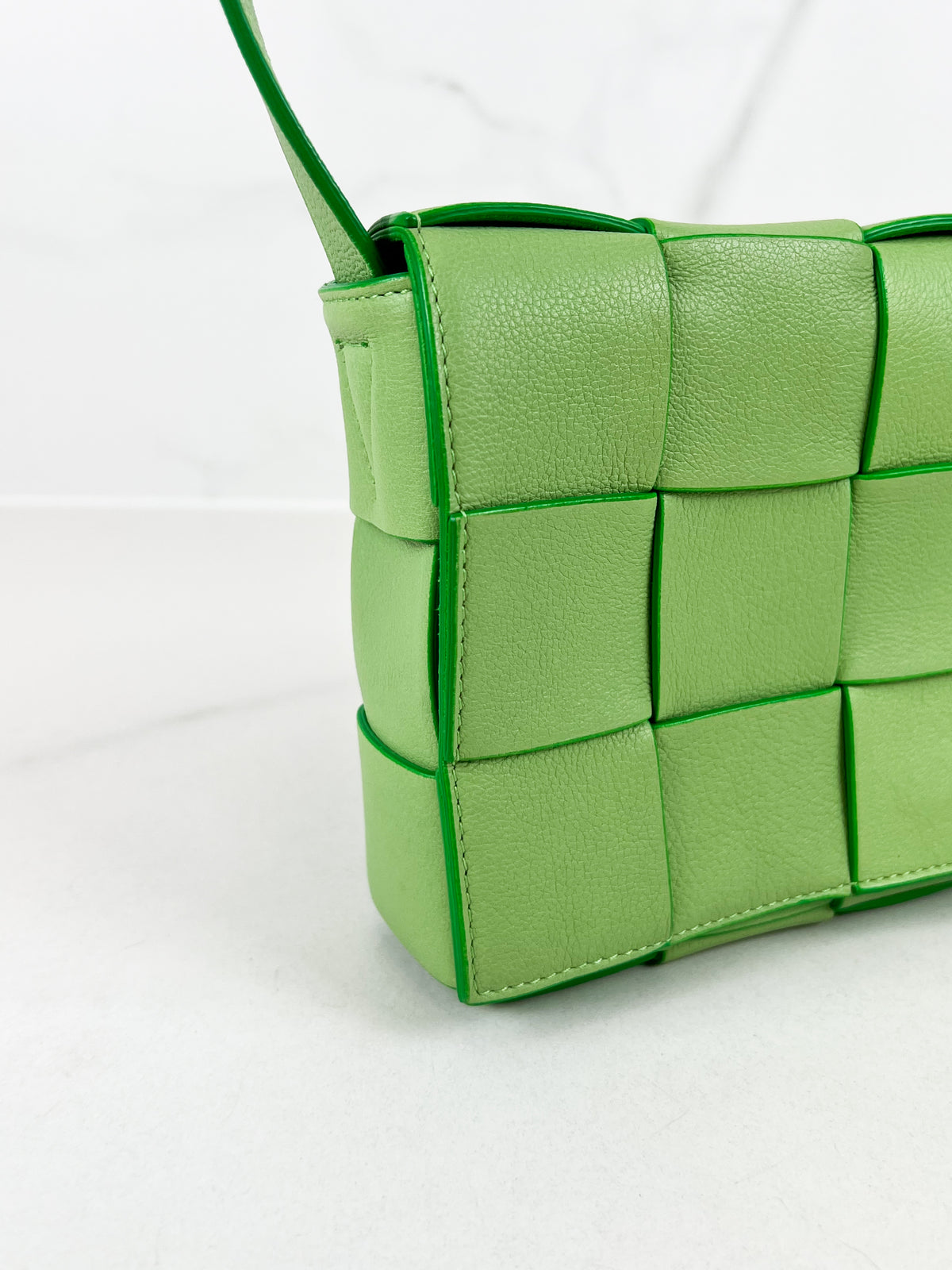 Bottega Veneta Cassette Bag in Pistachio