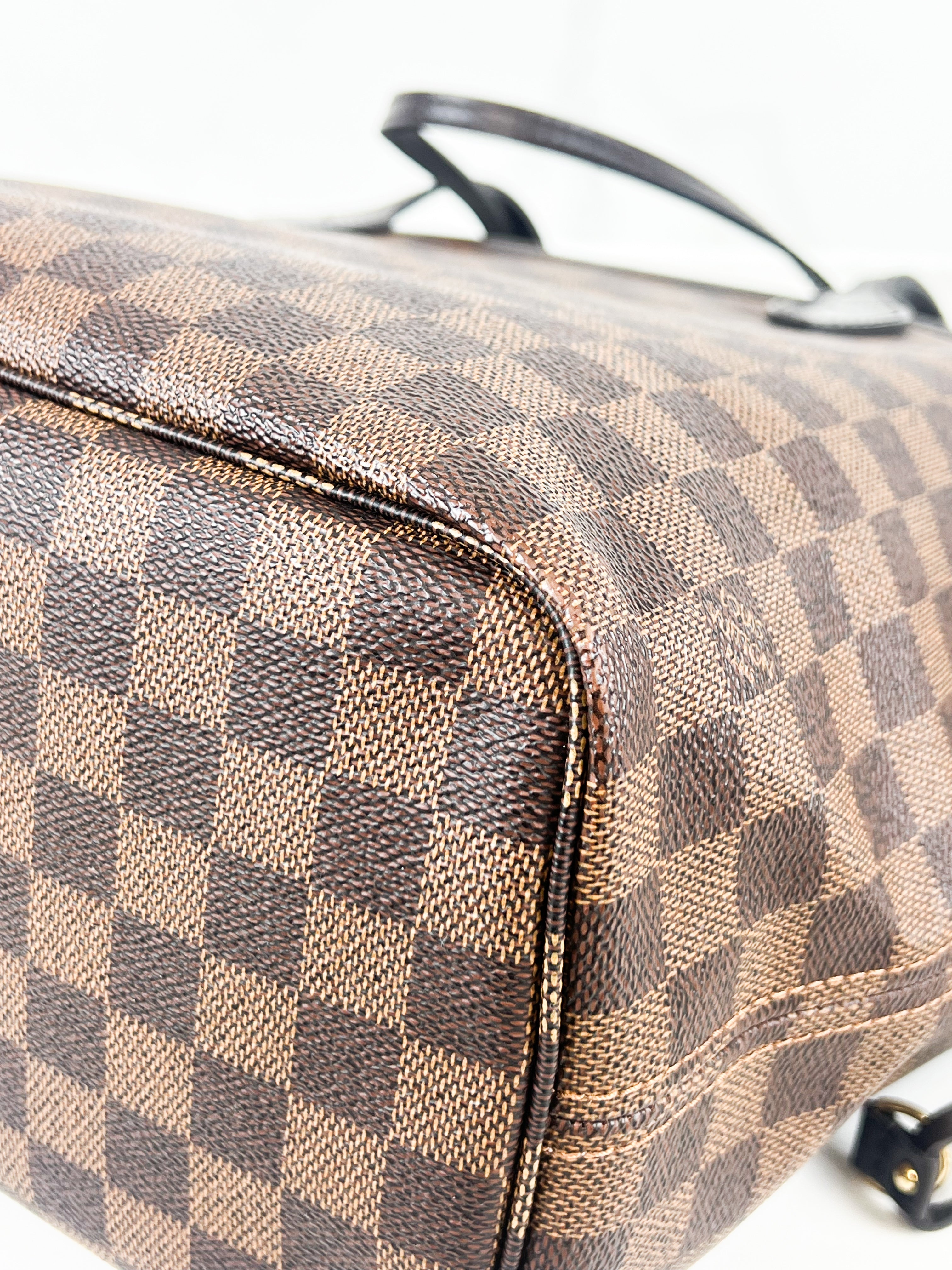 Louis Vuitton Damier Ebene Neverfull MM