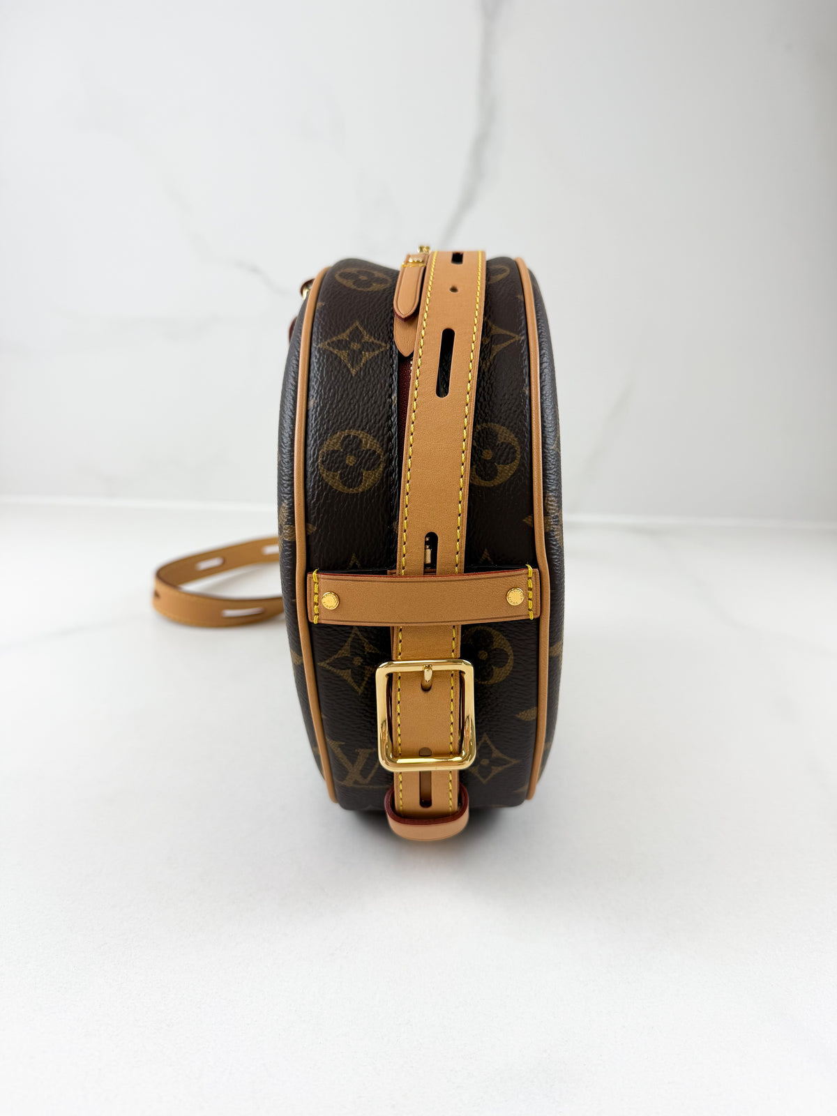 Louis Vuitton Boite Chapeau MM in Monogram Canvas
