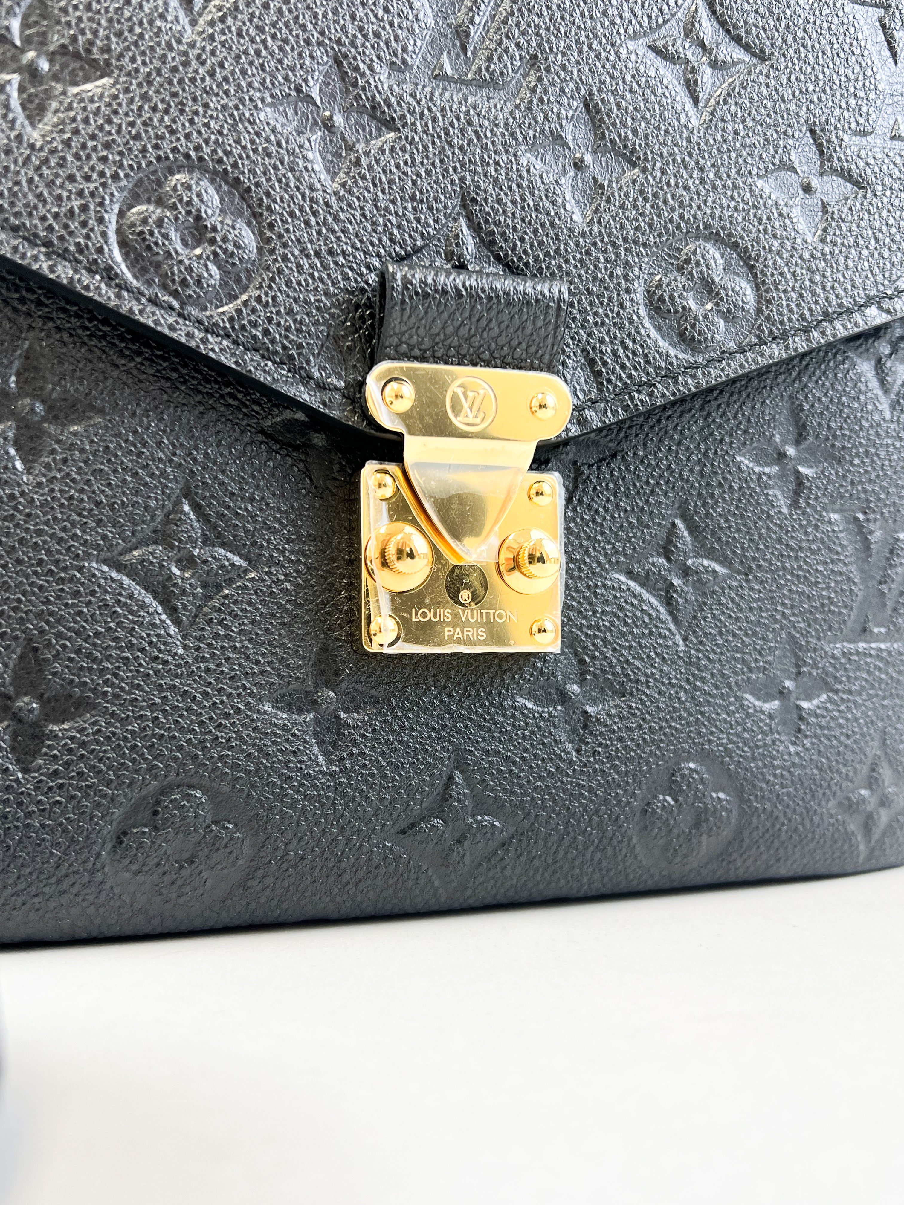Louis Vuitton Empreinte Black Pochette Metis
