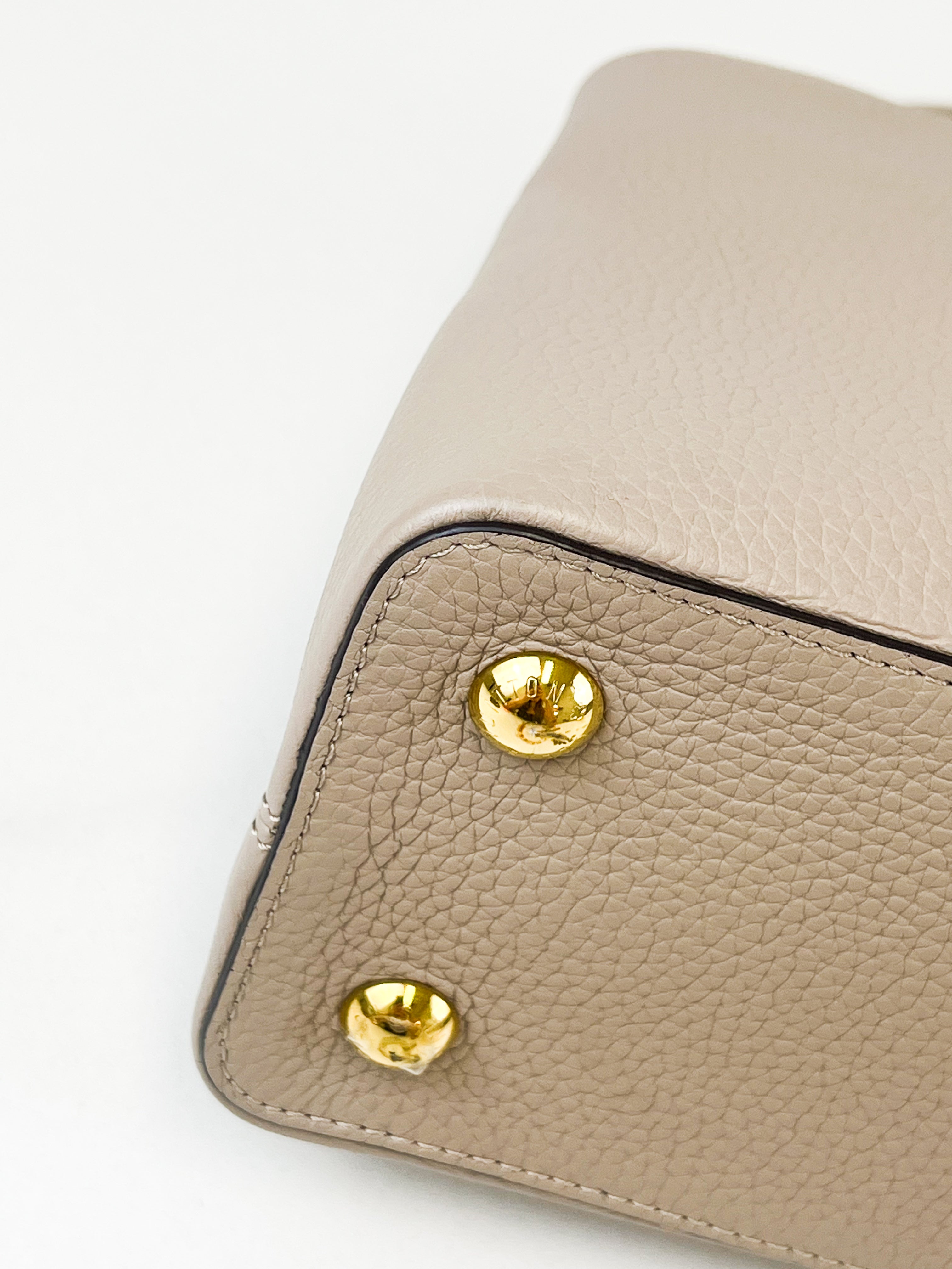 Louis Vuitton Beige Capucines PM