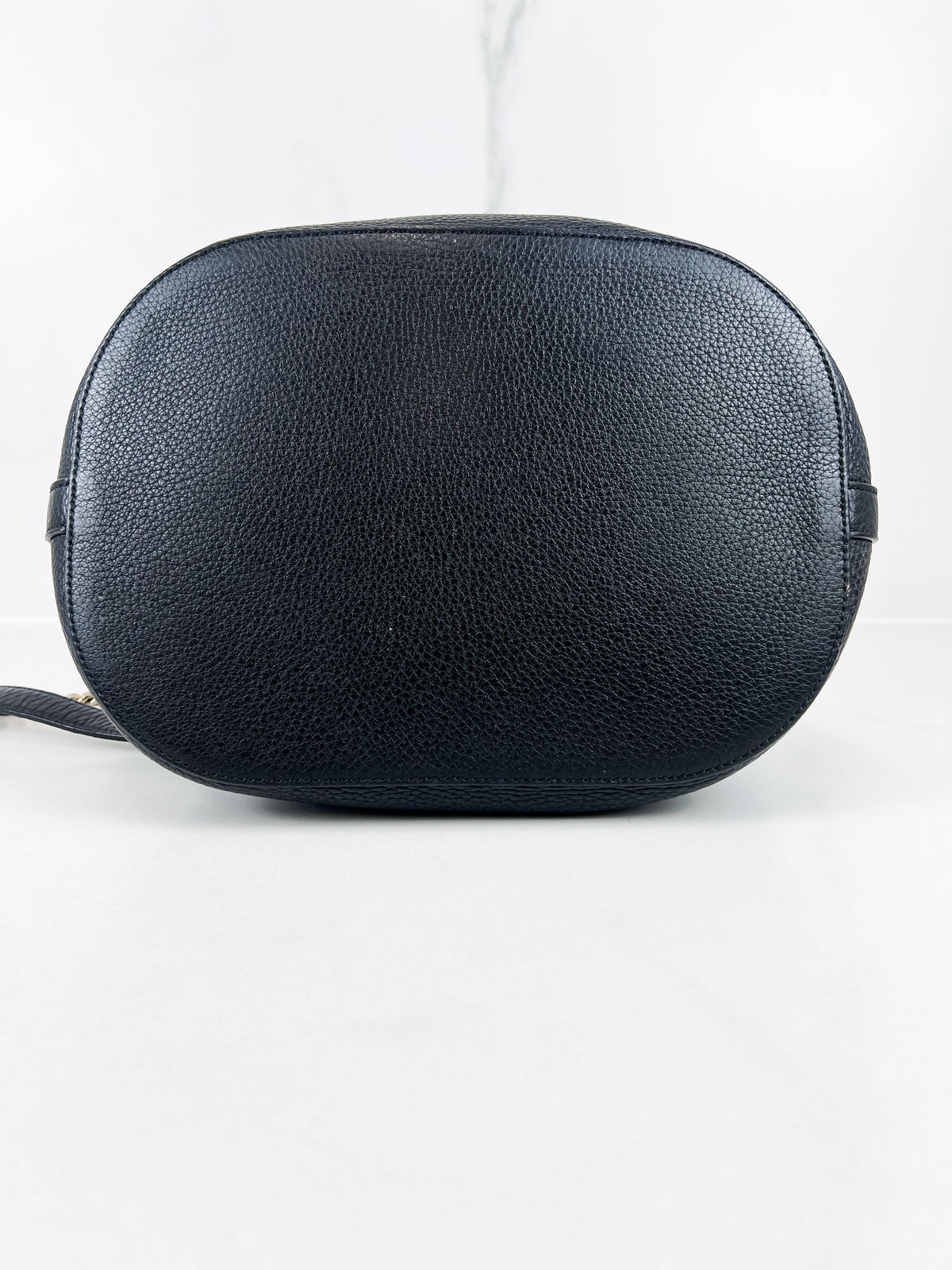 Gucci Miss Bamboo Bucket Bag in Black Grained Leather