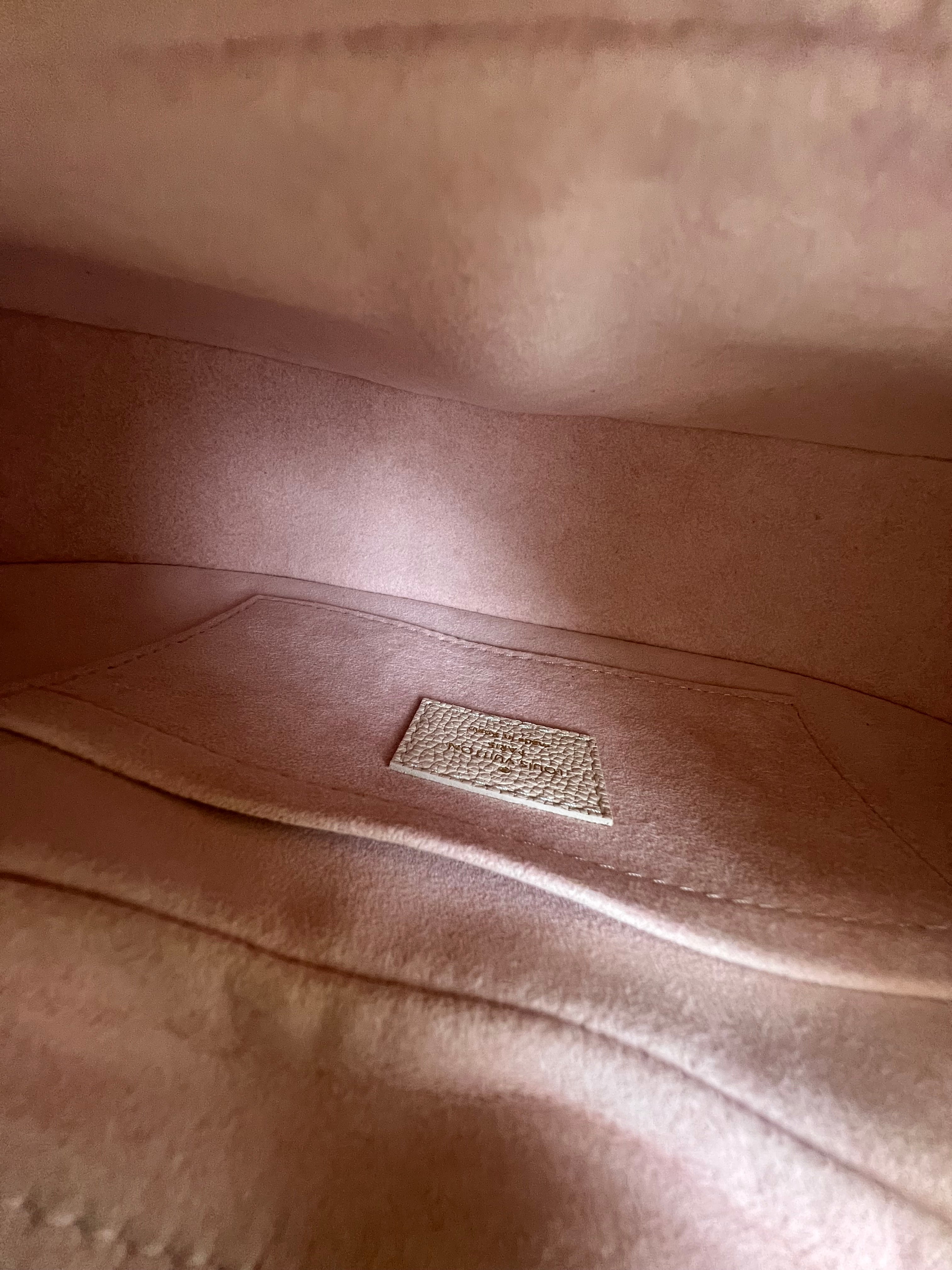 Louis Vuitton Bagatelle Rose Beige in Cowhide Leather with Gold Hardware