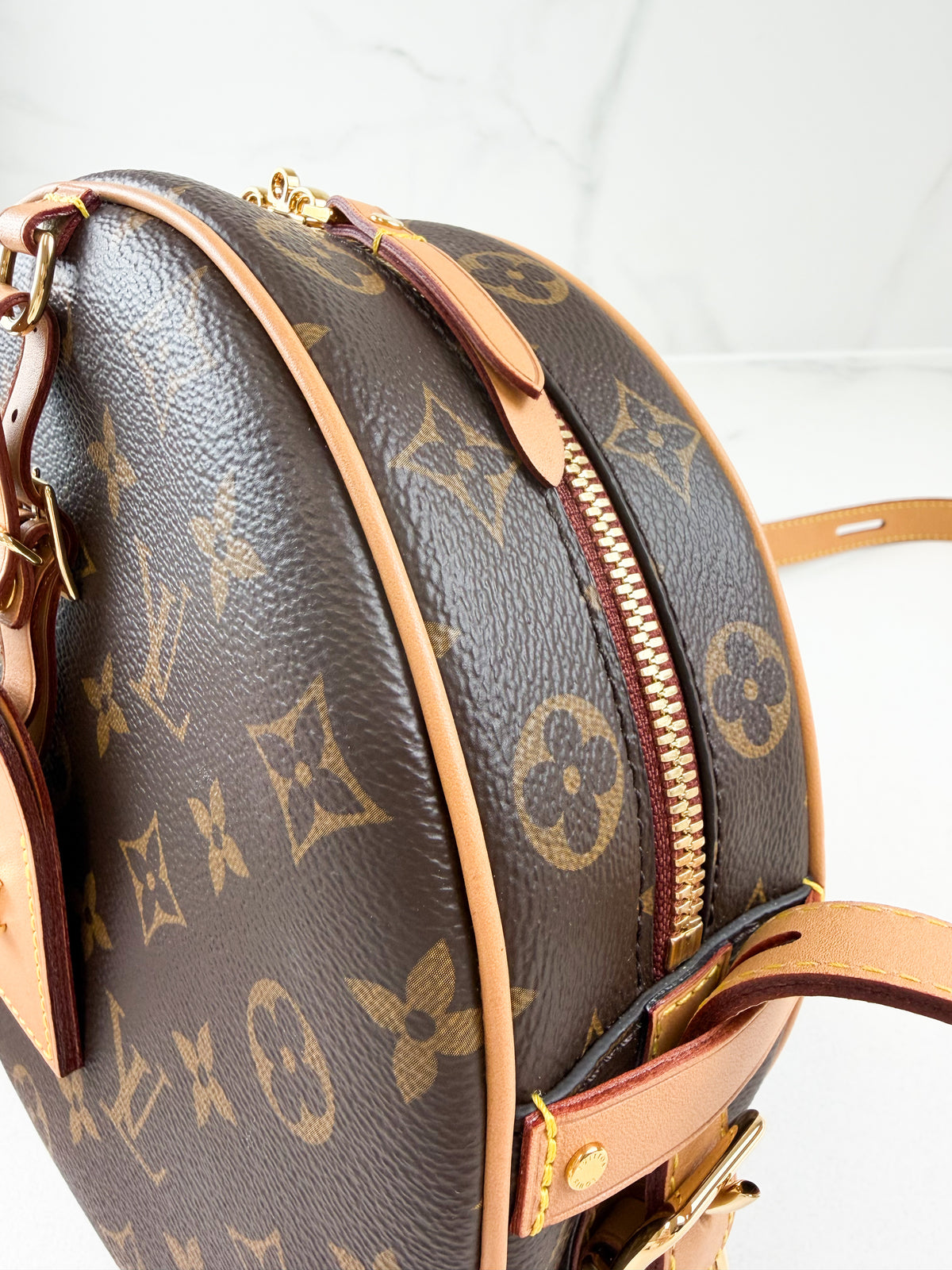 Louis Vuitton Boite Chapeau MM in Monogram Canvas