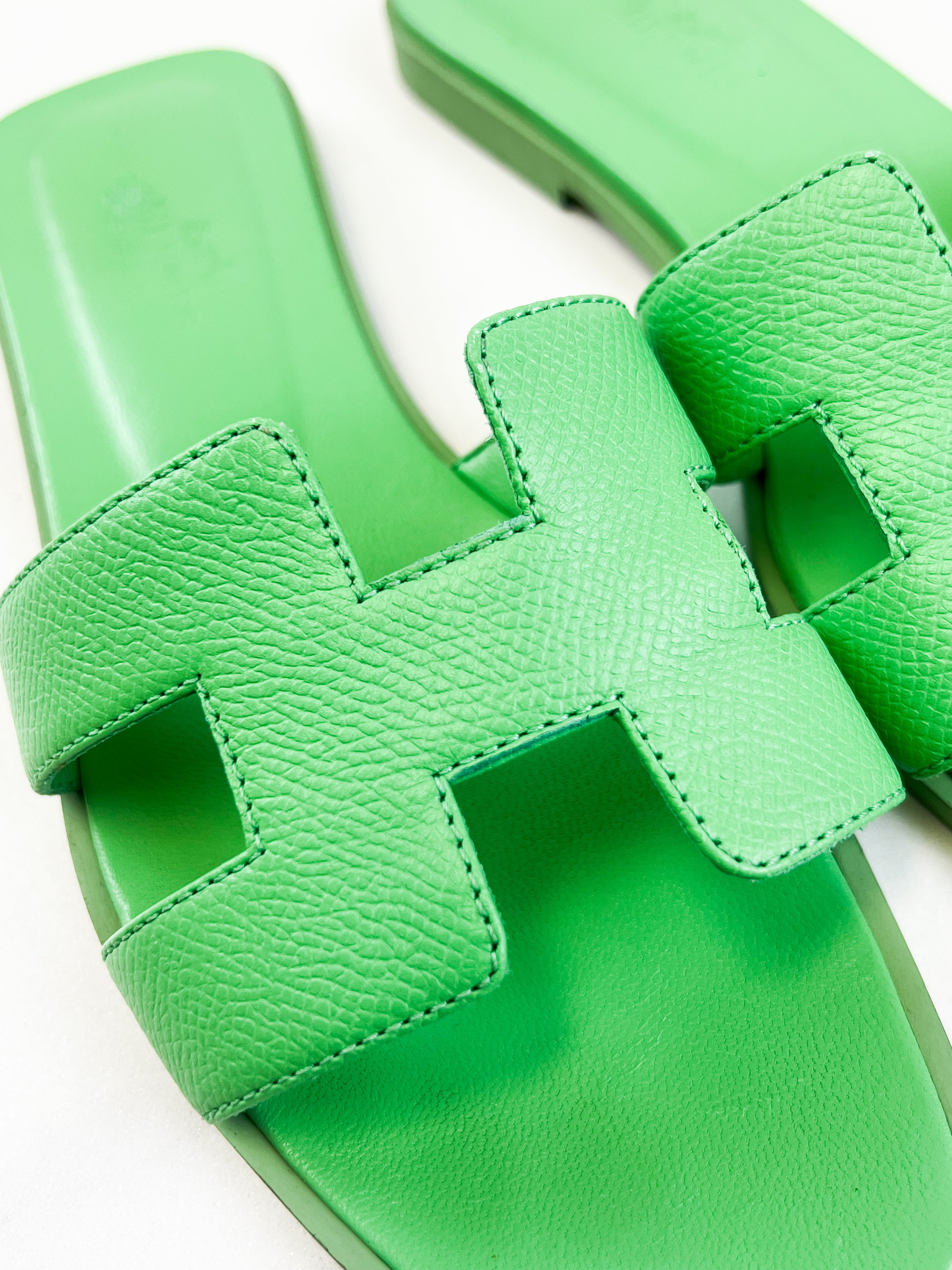 Hermes Oran Sandal in Green Size 36